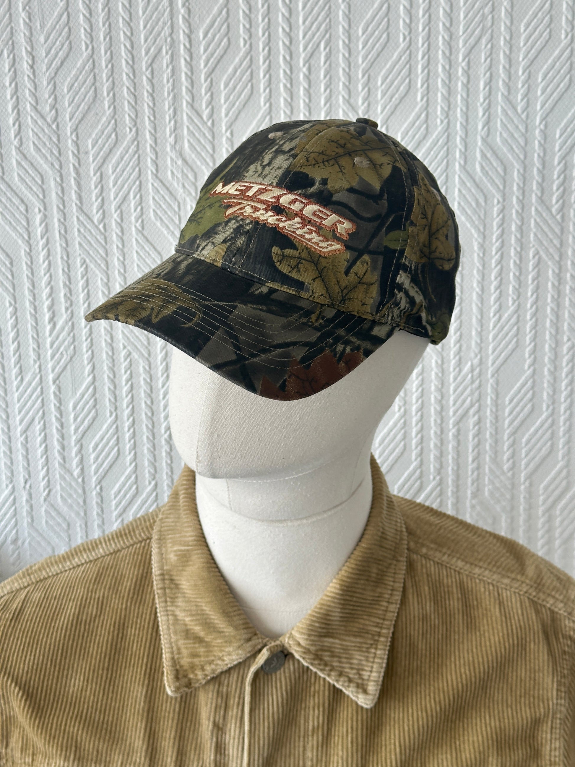 Camo Metzger Trucking 90's Vintage SnapBack Trucker Cap