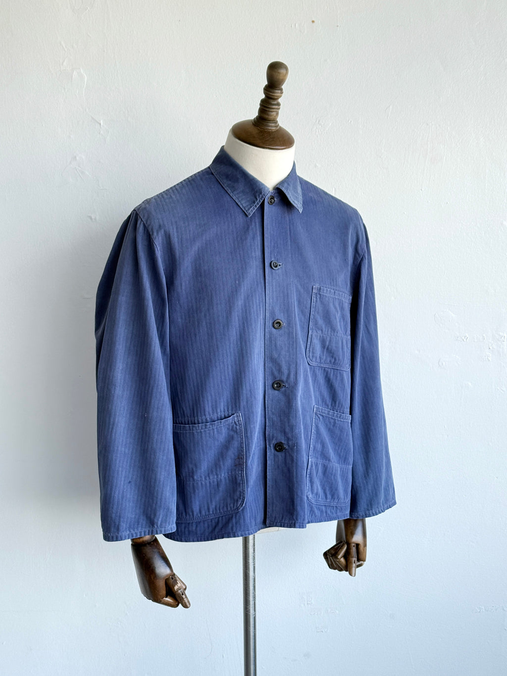 Faded Blue French Herringbone 1970s Vintage Workwear Chore Jacket CH462 - Small
