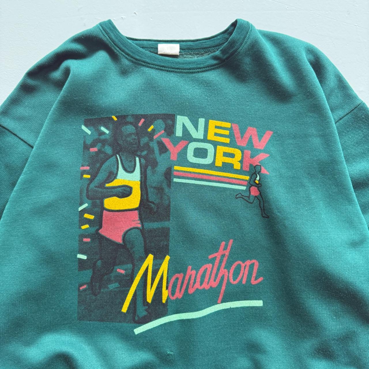 Green New York Marathon 90s Vintage Graphic Sweatershirt - Small