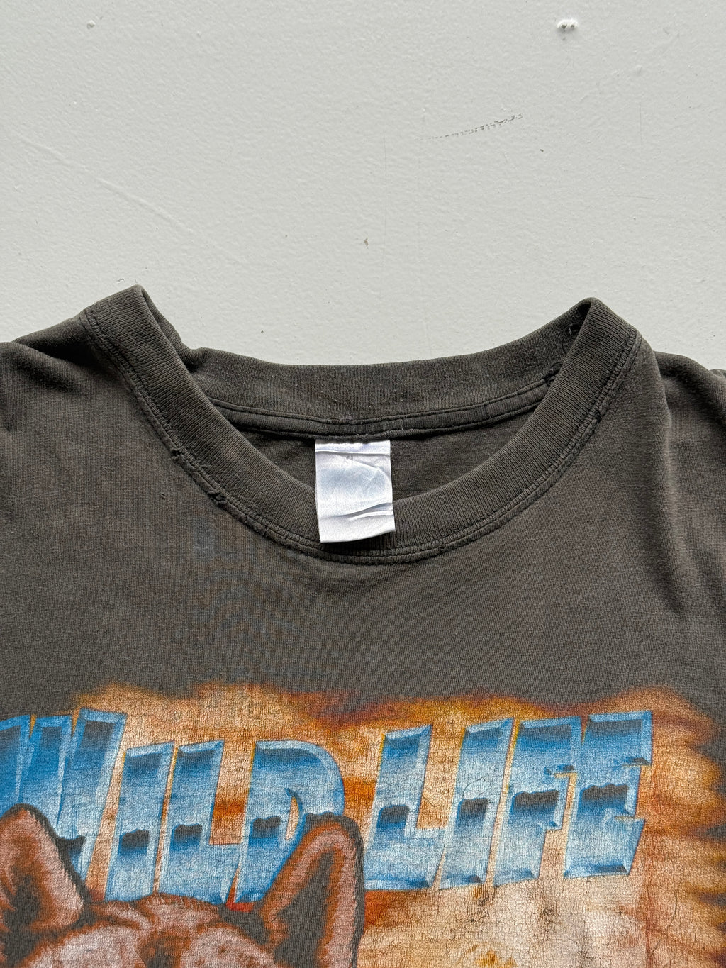 Faded Thrashed Wolf Wild Life Biker 90's Vintage Graphic T-Shirt - XL