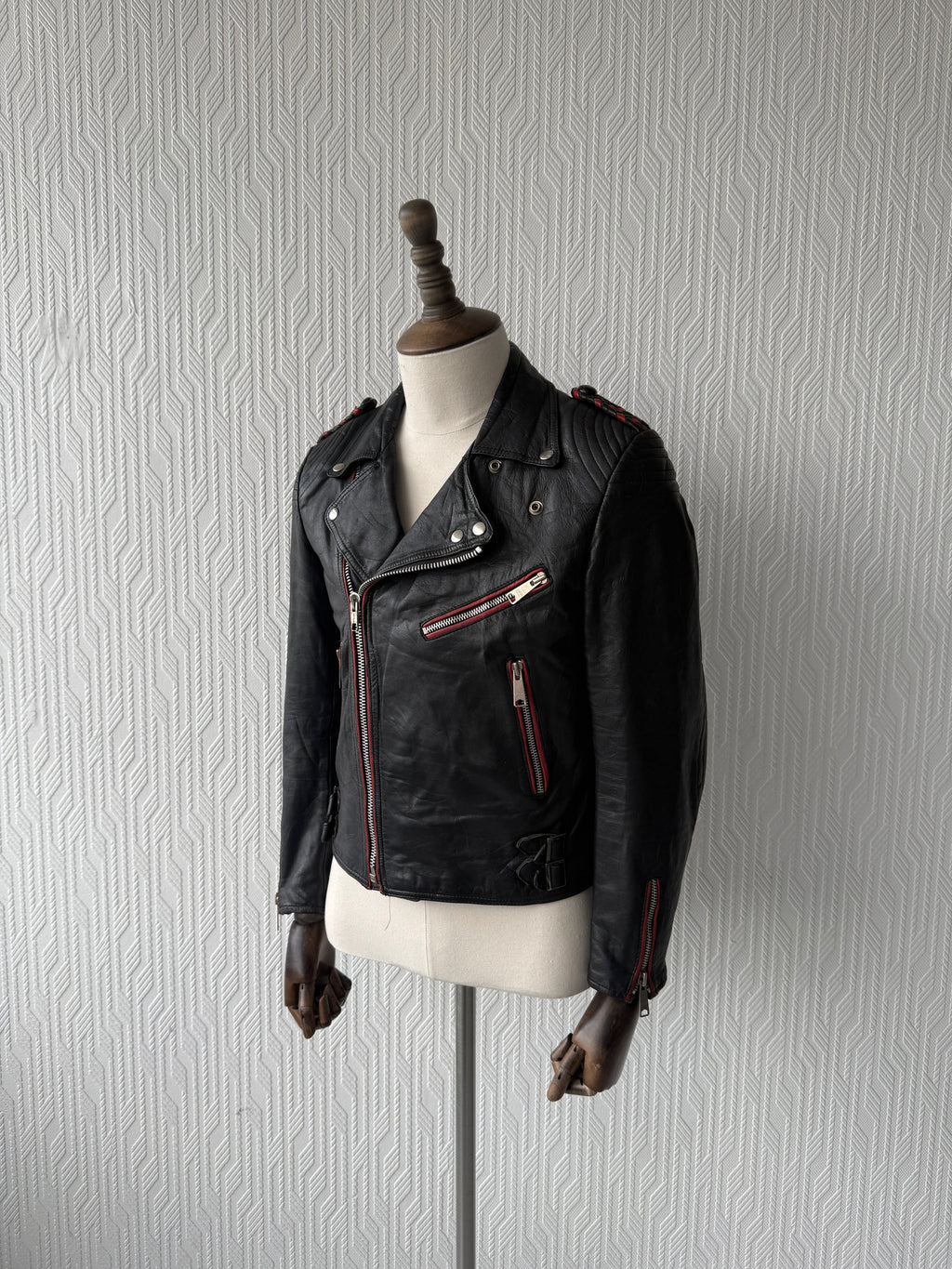Black & Red 90's Vintage leather Biker Jacket - Mens Small - Womens 10