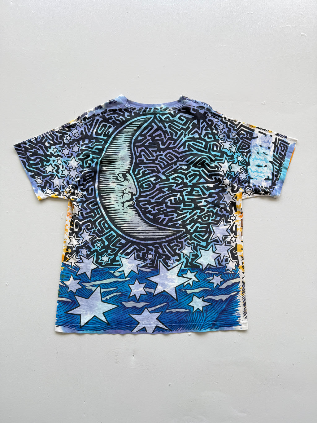 Liquid Blue Sun and Moon 90s Vintage Single Stitch All Over Graphic T-Shirt - XL