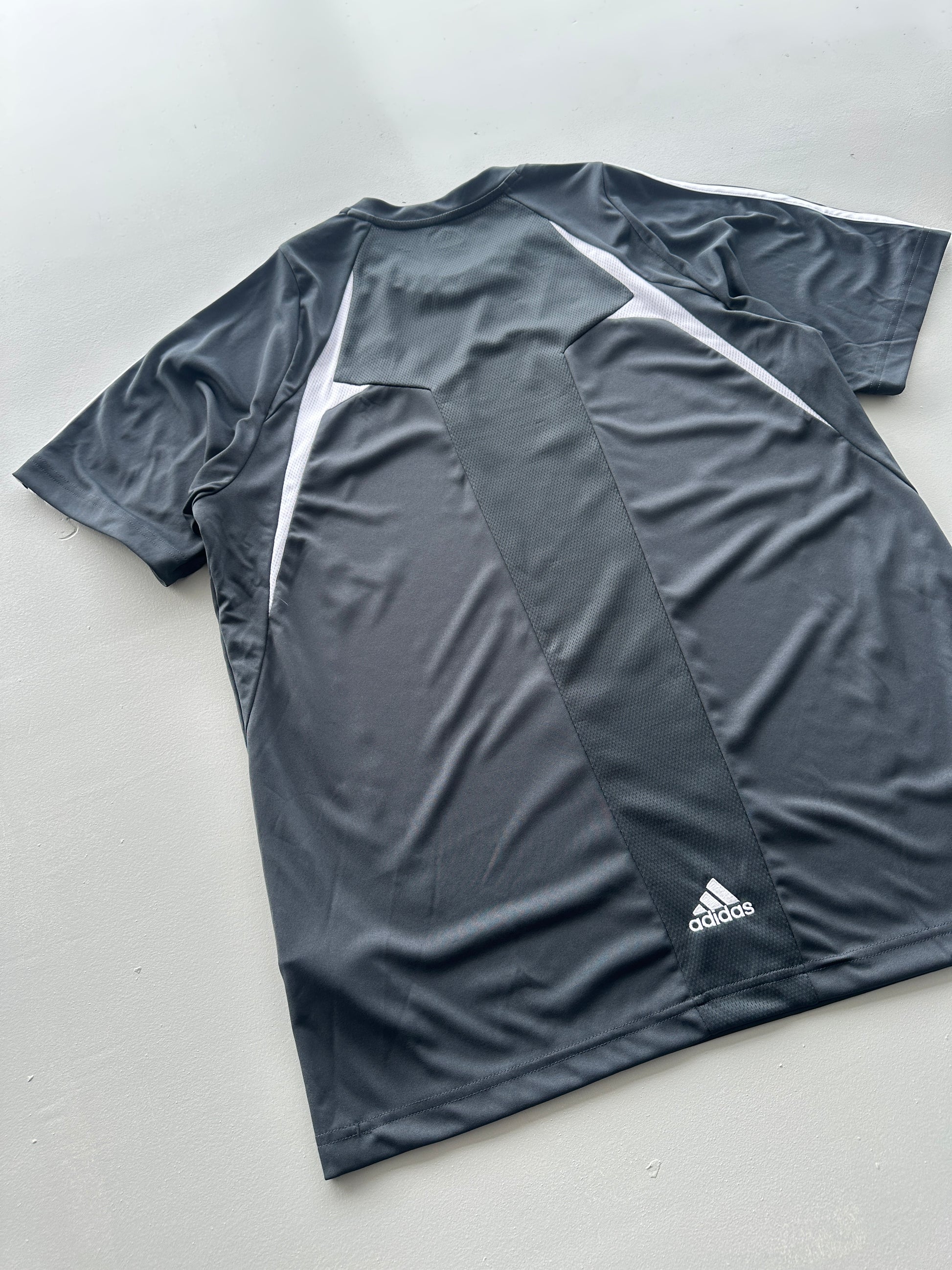 Adidas Real Madrid UCL Training 00's Vintage Football Shirt - Large