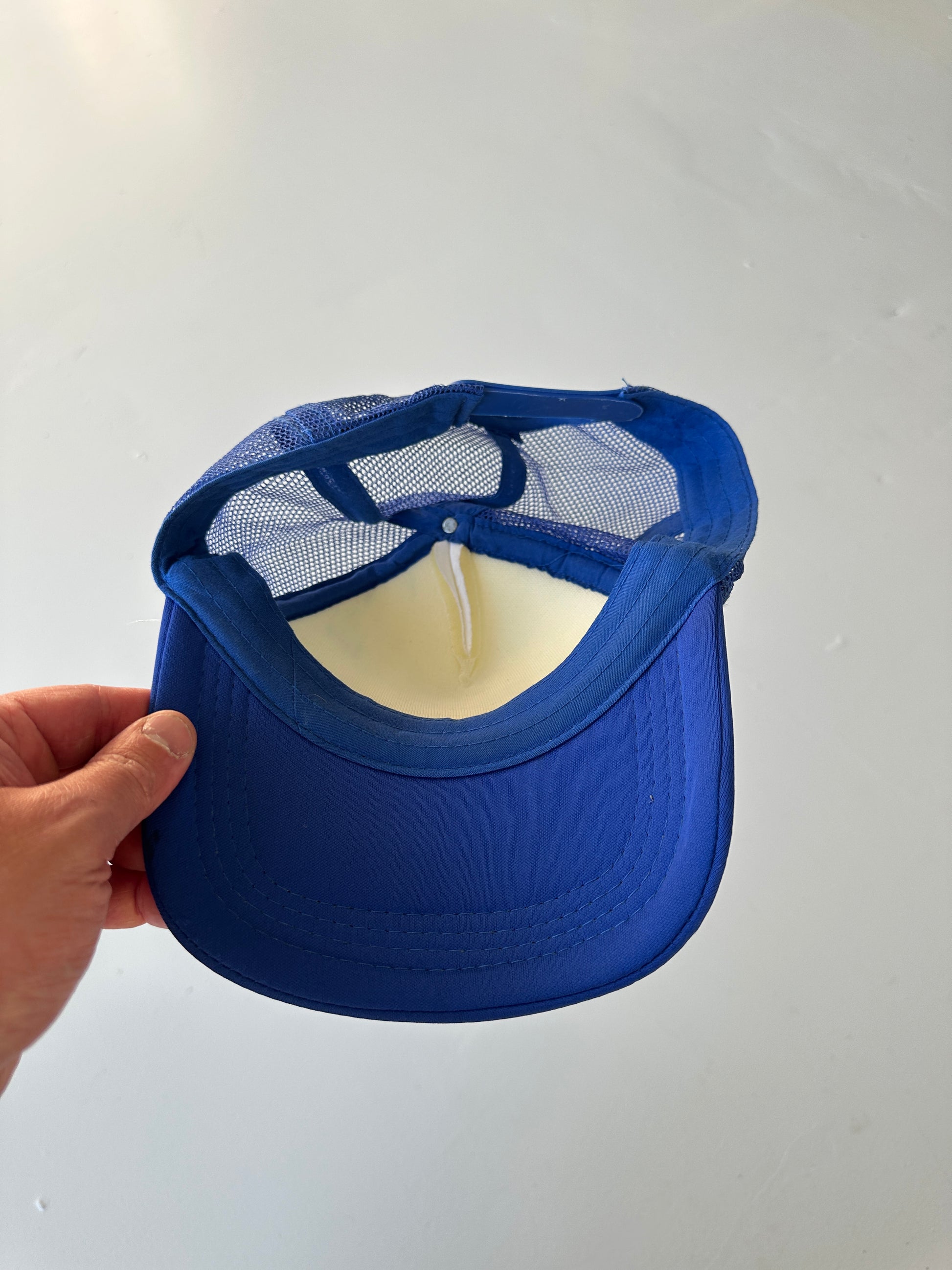 Bud Light Beer Vintage Foam & Mesh SnapBack Trucker Cap
