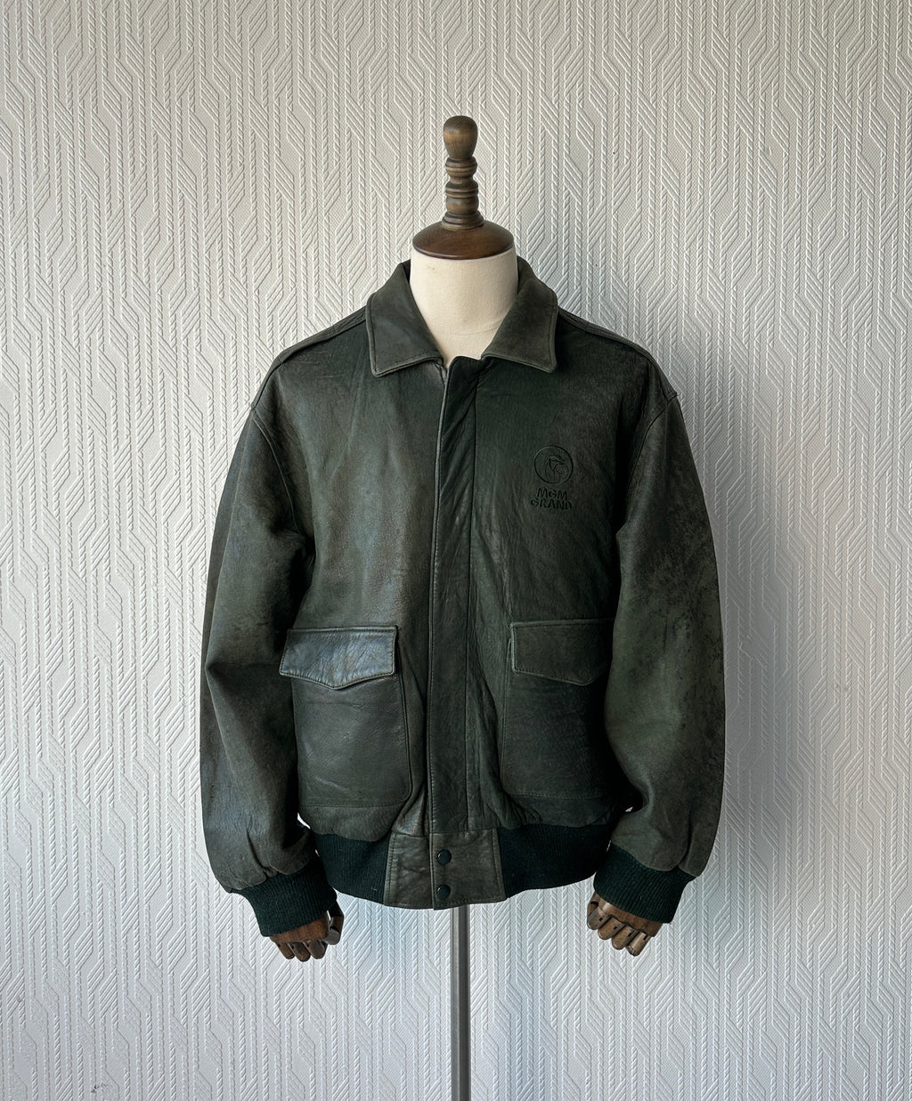 Green MGM Grand 90s Vintage Leather A2 Jacket - XL