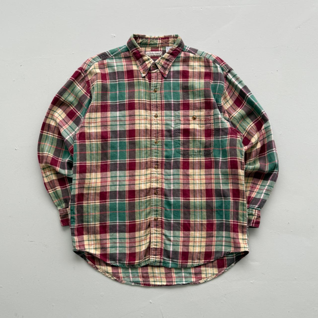 Green and Red Checkered Long Sleeve 90s Vintage Flannel Shirt - Large