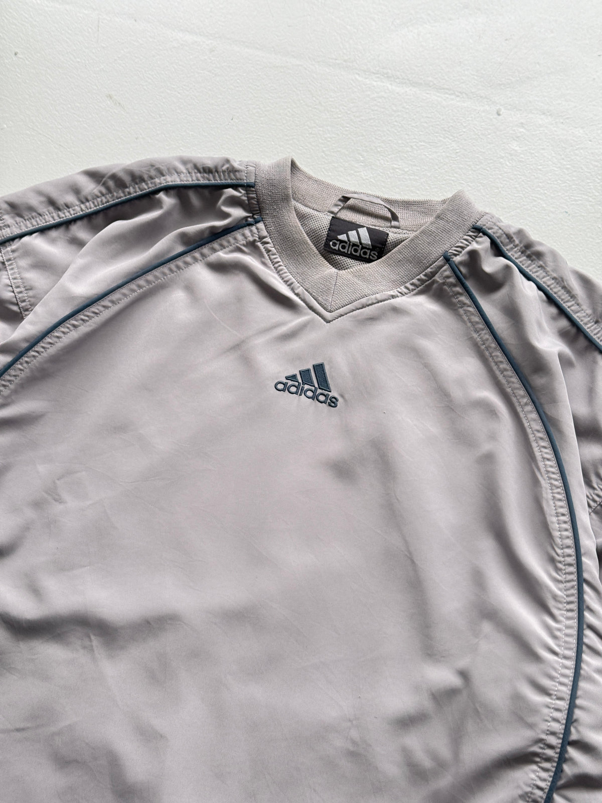 Adidas Grey Y2K Vintage Training Pullover Sweatshirt - Medium