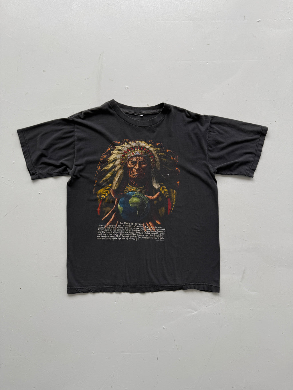 Black Native American 90's Vintage Graphic Tourist T-Shirt - Large