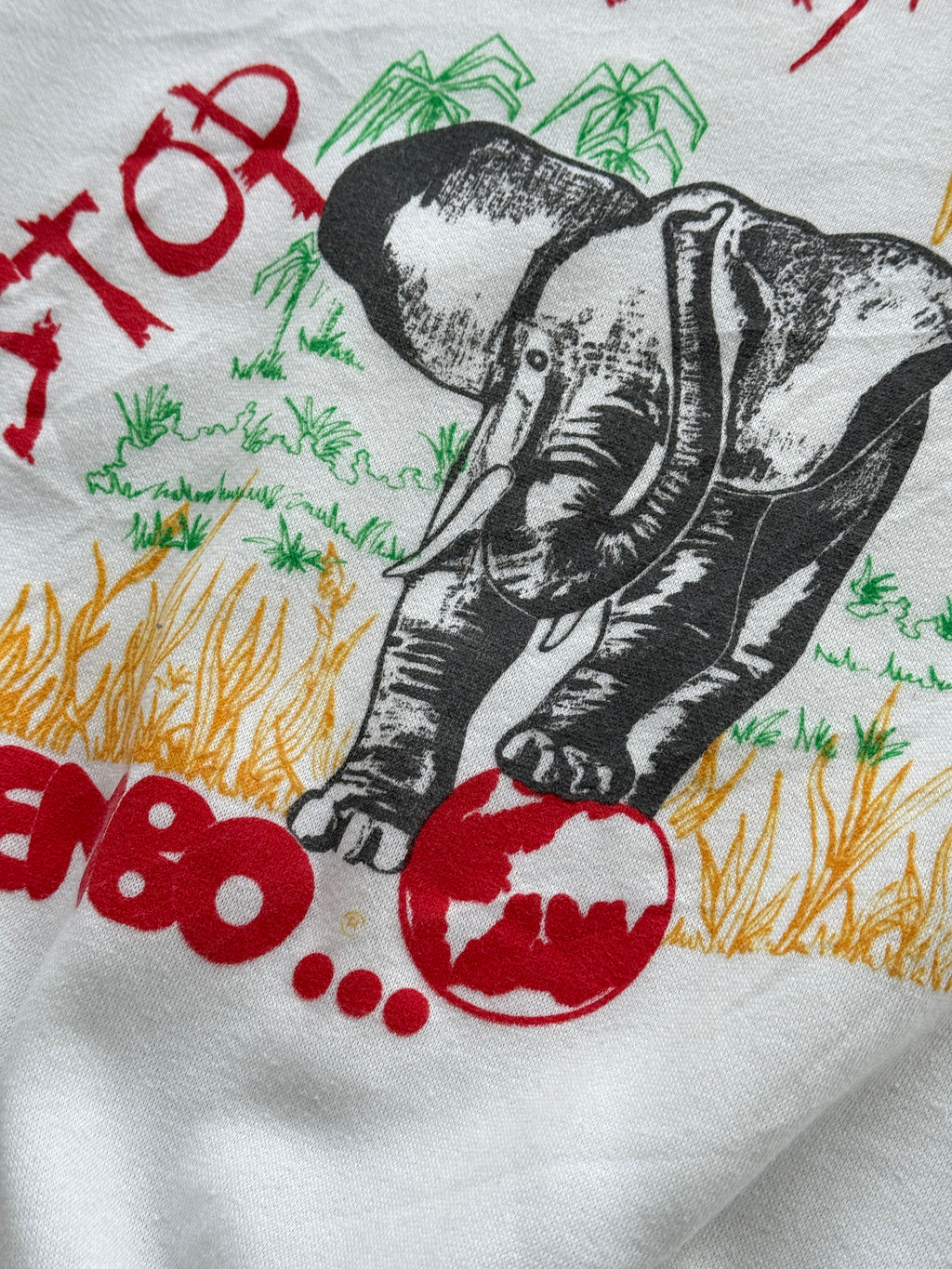 White Elephant Safari 90's Vintage Animal Graphic Sweatshirt Jumper - Medium