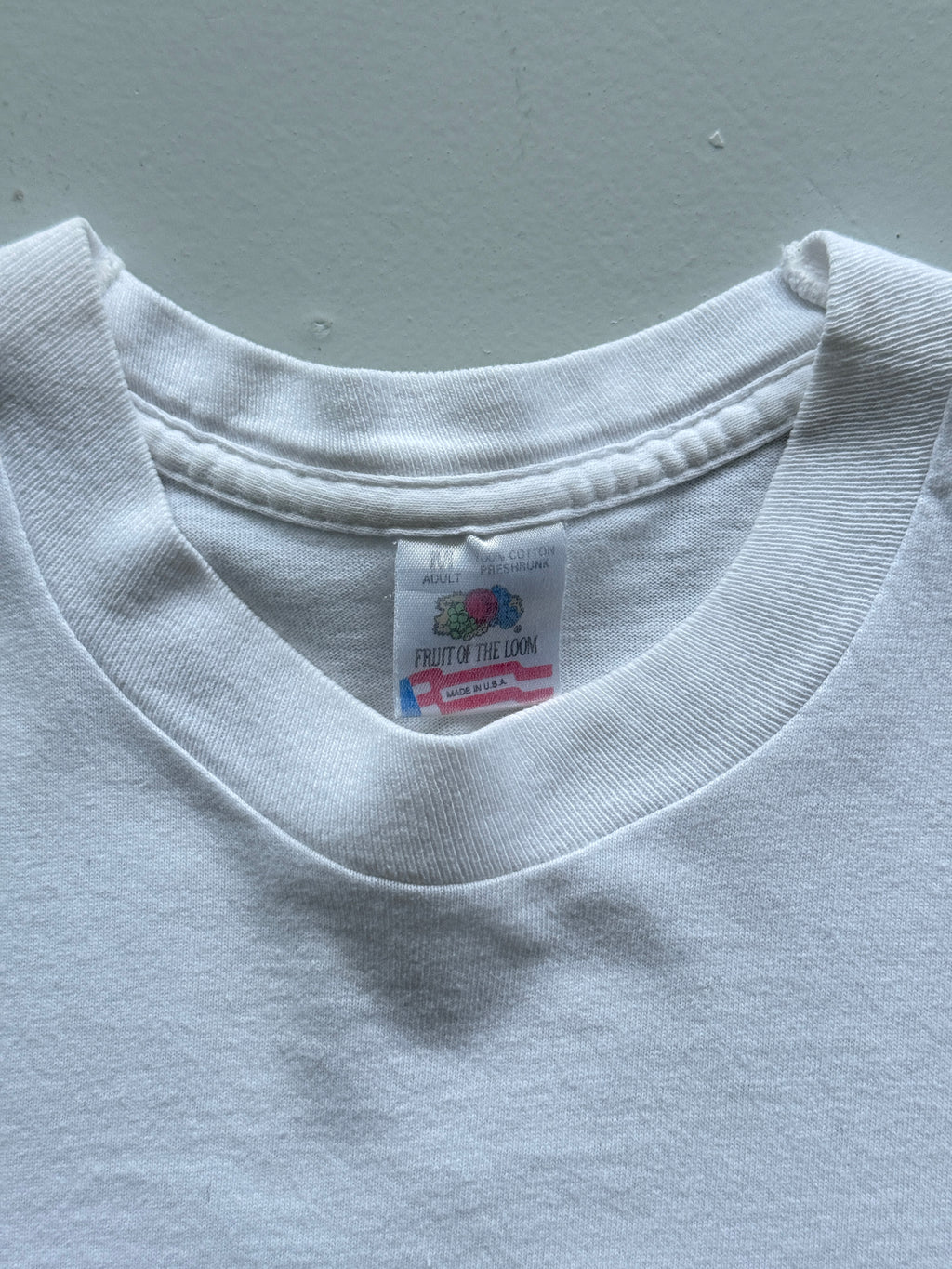 White Aruba 90's Vintage Single Stitch Tourist Graphic T-Shirt - Small