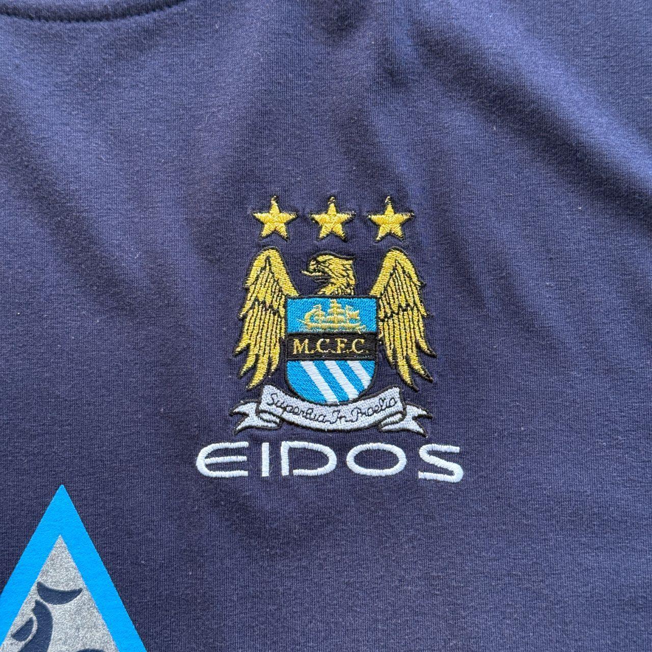 Blue Manchester City 1999-2000 Training Vintage Graphic T-Shirt - Large