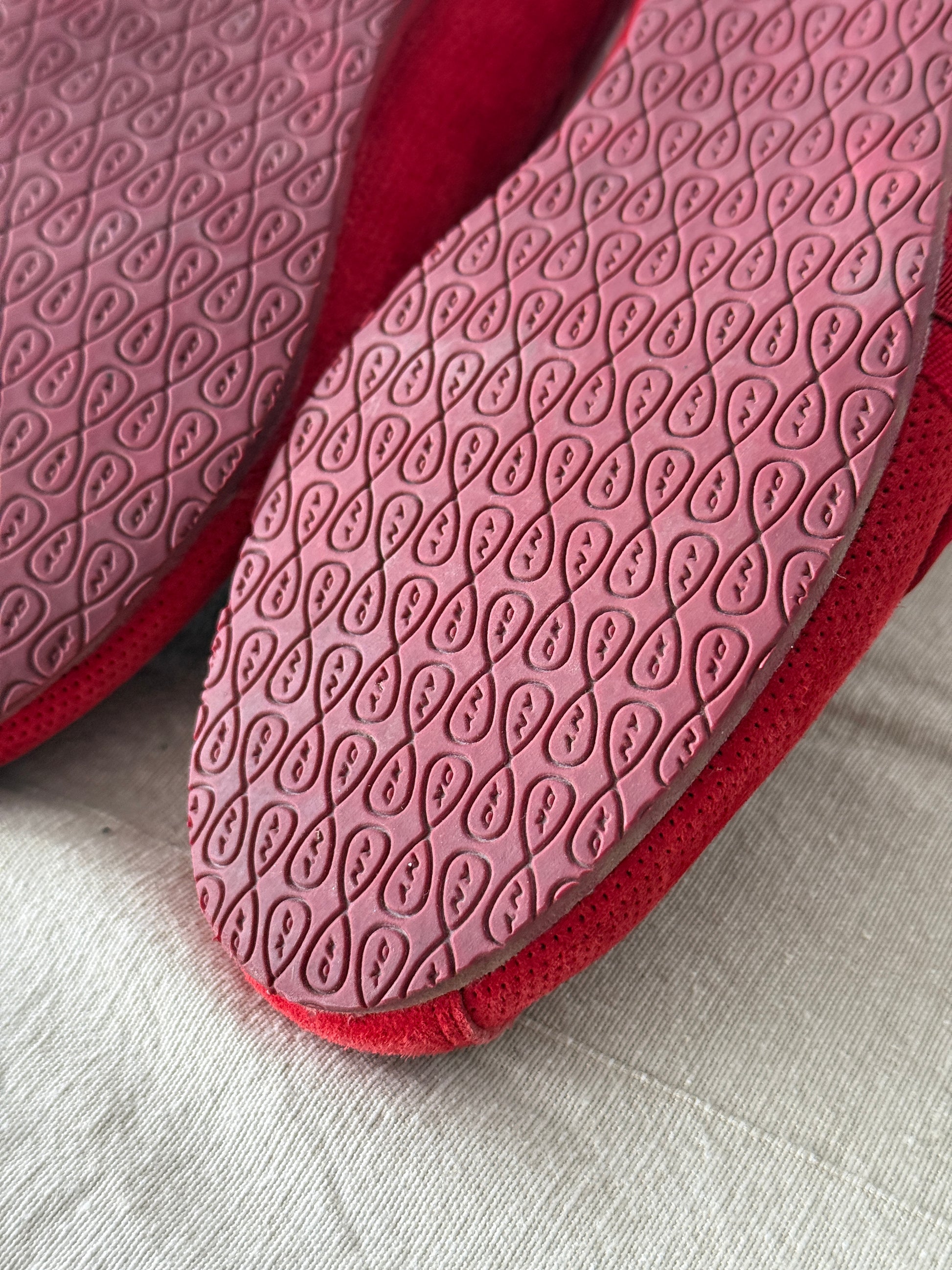 Dkny Y2K mid 00s Suede  Pumps - UK 5.5