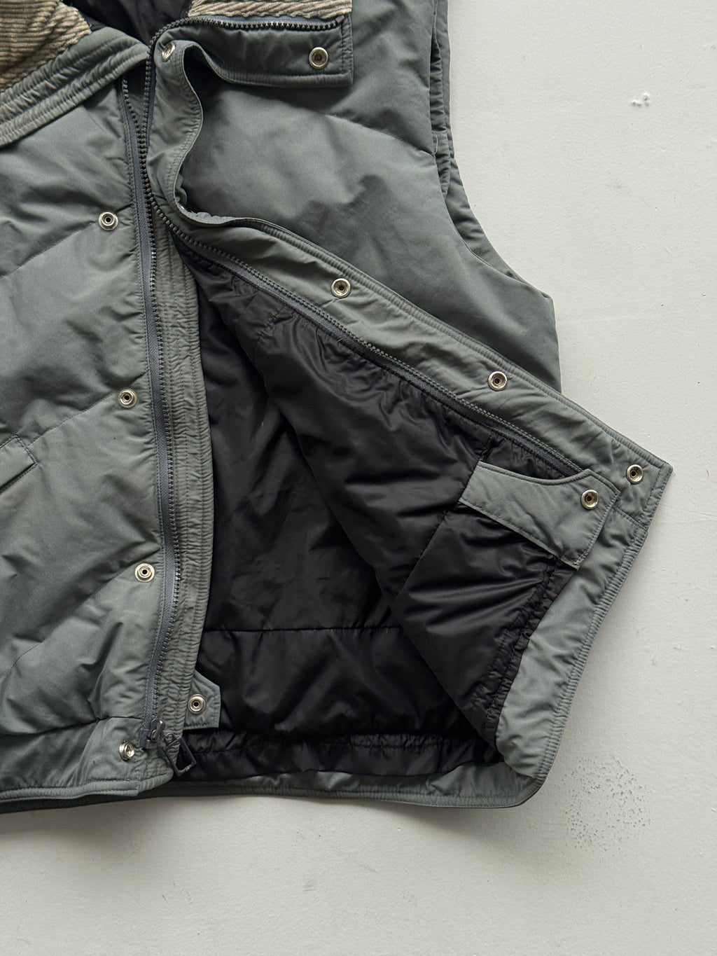 Grey Hermans 90's Vintage Puffer Vest Body Warmer - Large