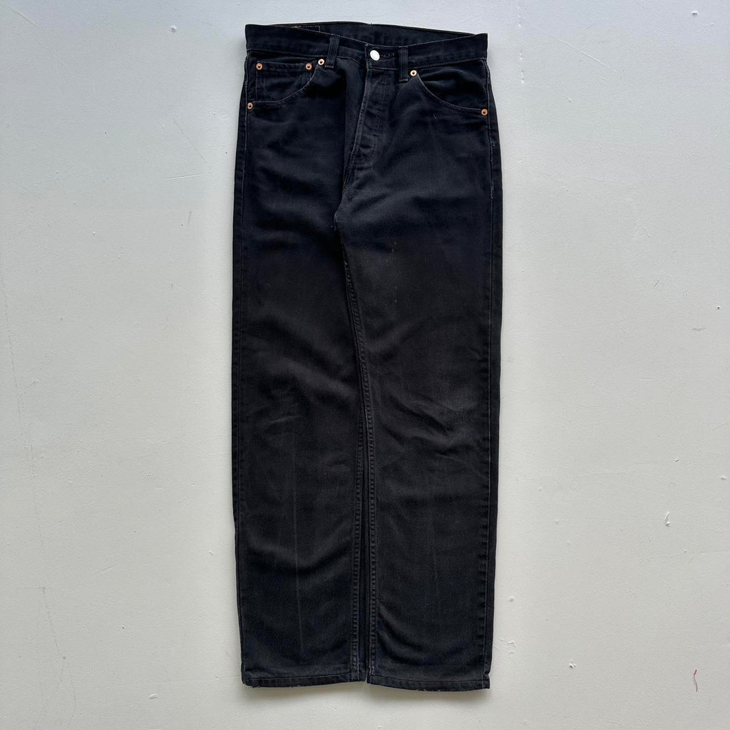 Black Vintage Levi's 590 - 30" x 30"