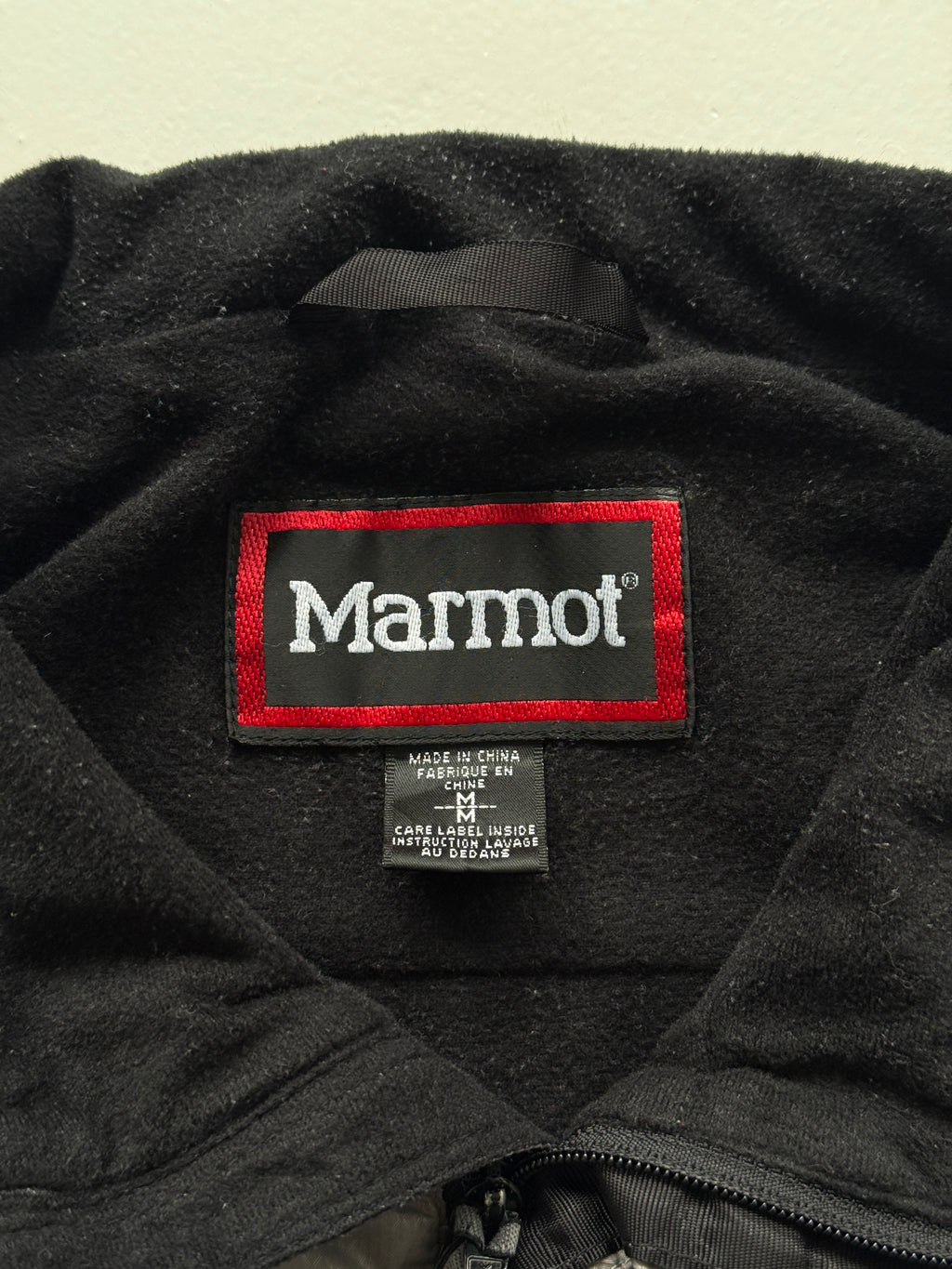 Marmot Silver & Black 00's Vintage Lightweight Insulated Jacket - Medium