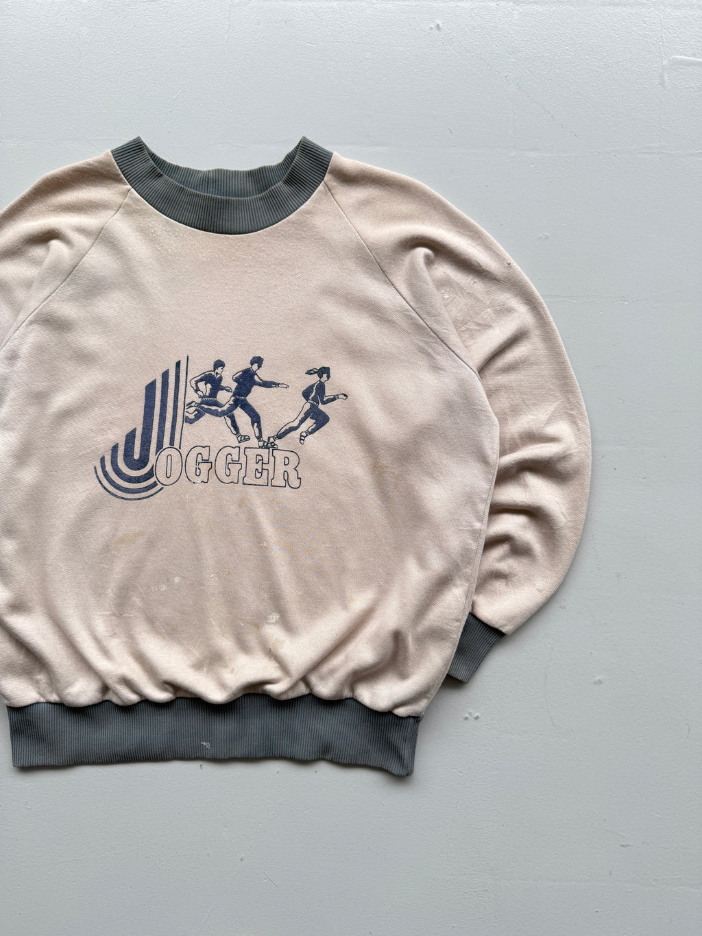 Cream Jogger 80's Vintage French Graphic Sweatshirt Jumper - Medium