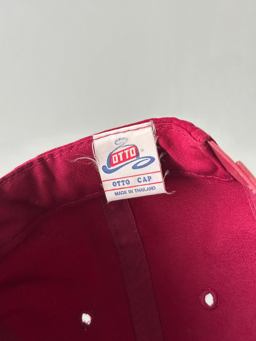 Red YES Beverly Hills 90's Vintage SnapBack Trucker Cap