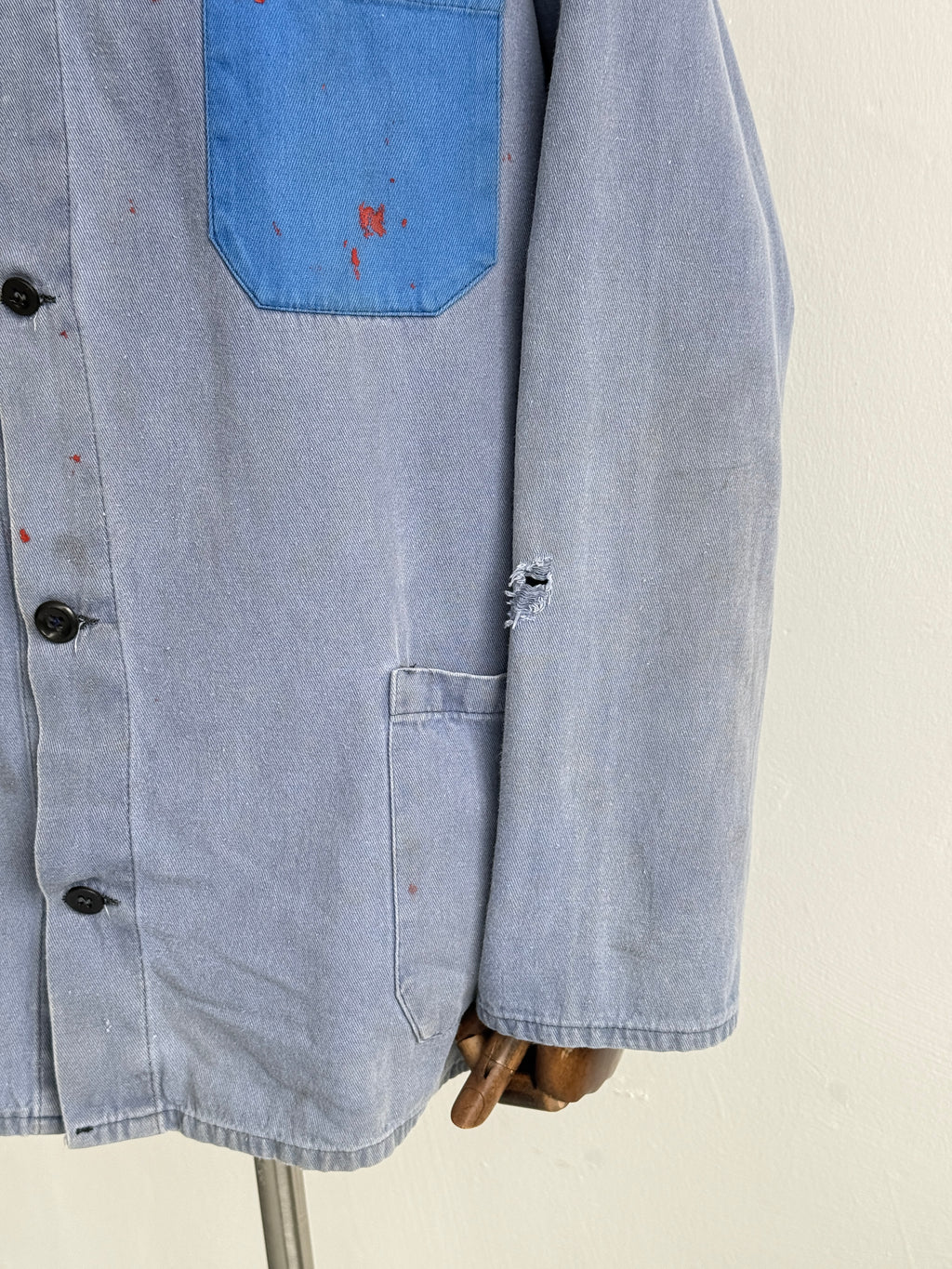 Faded Blue Auto B.O.A.T. French 1960s Vintage Workwear Chore Jacket CH396 - Larg