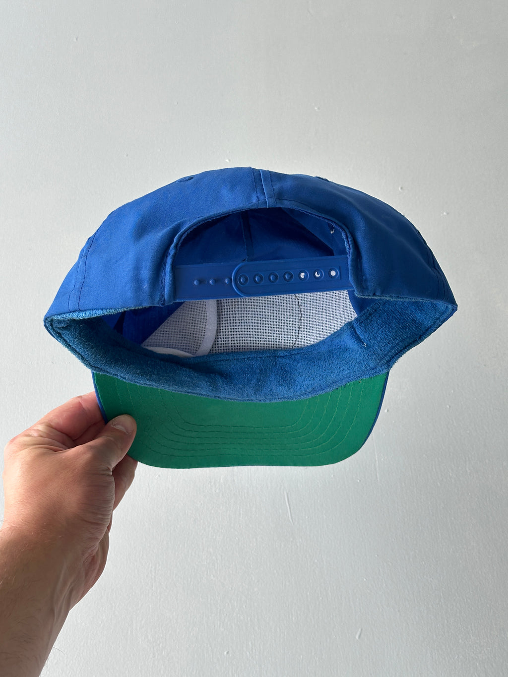 Blue West End Eagle Blue Beer 90's Vintage SnapBack Trucker Cap