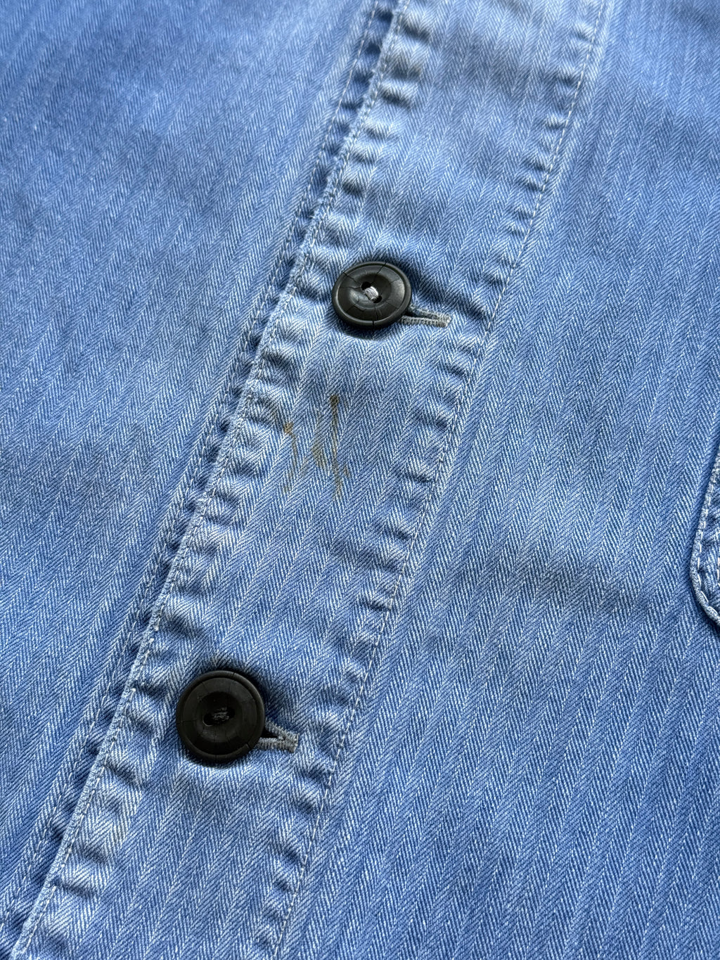 Faded Blue Herringbone French Vintage Workwear Chore Jacket CH385 - Medium