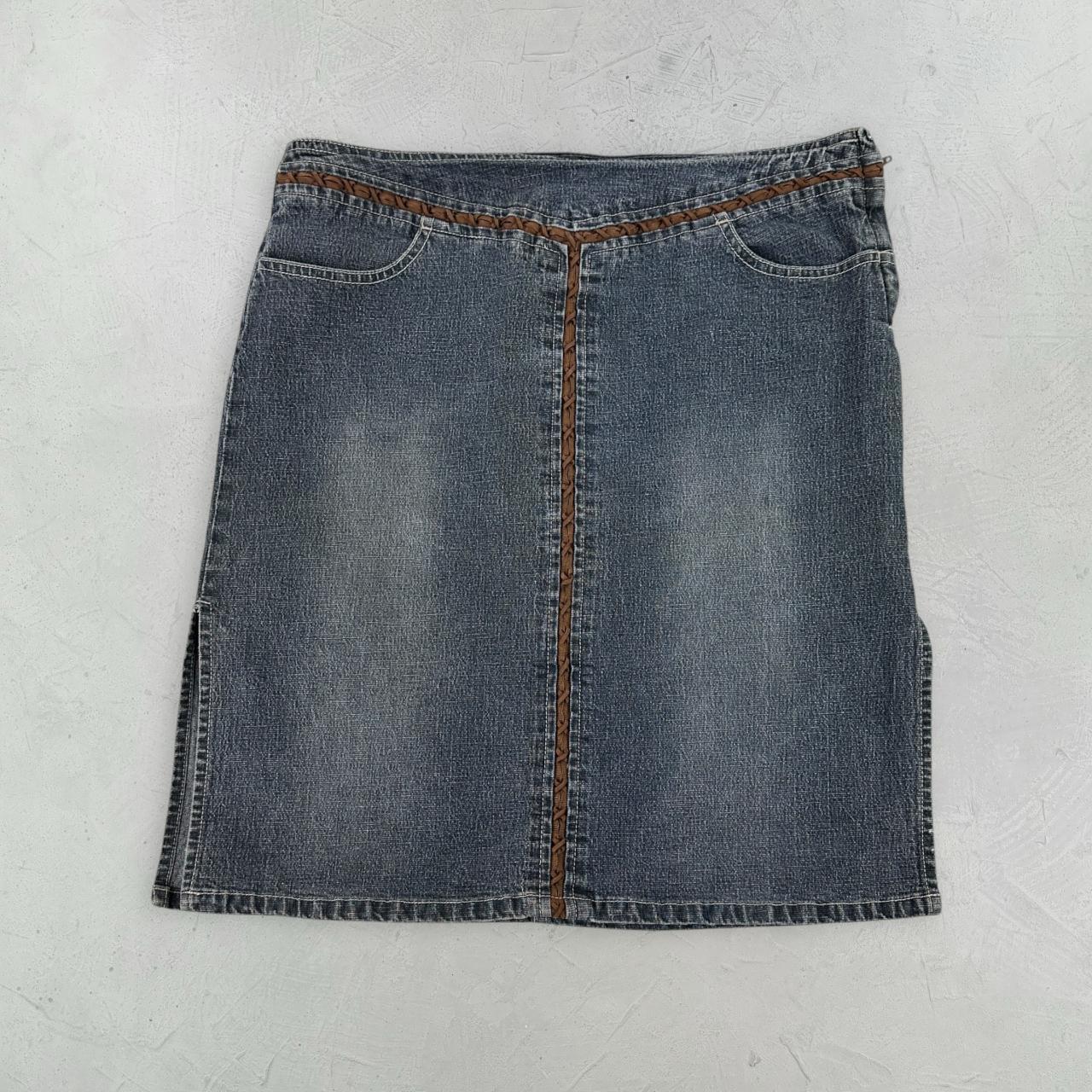 Squeeze Denim Vintage Mini Skirt - W30 L21