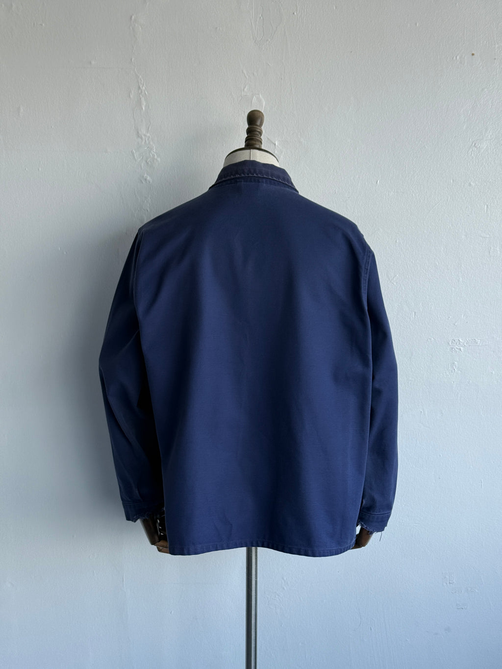 Thrashed Blue French Vintage Workwear Chore Jacket CH428 - Medium