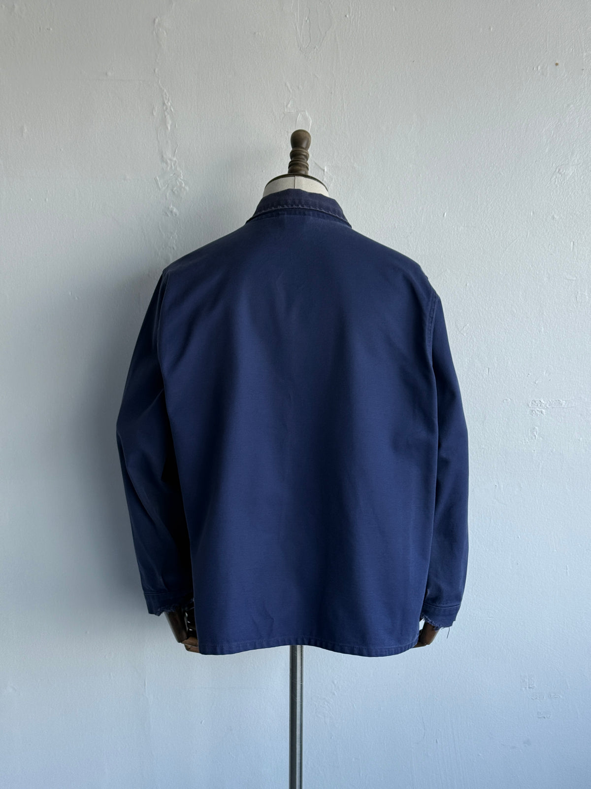 Thrashed Blue French Vintage Workwear Chore Jacket CH428 - Medium