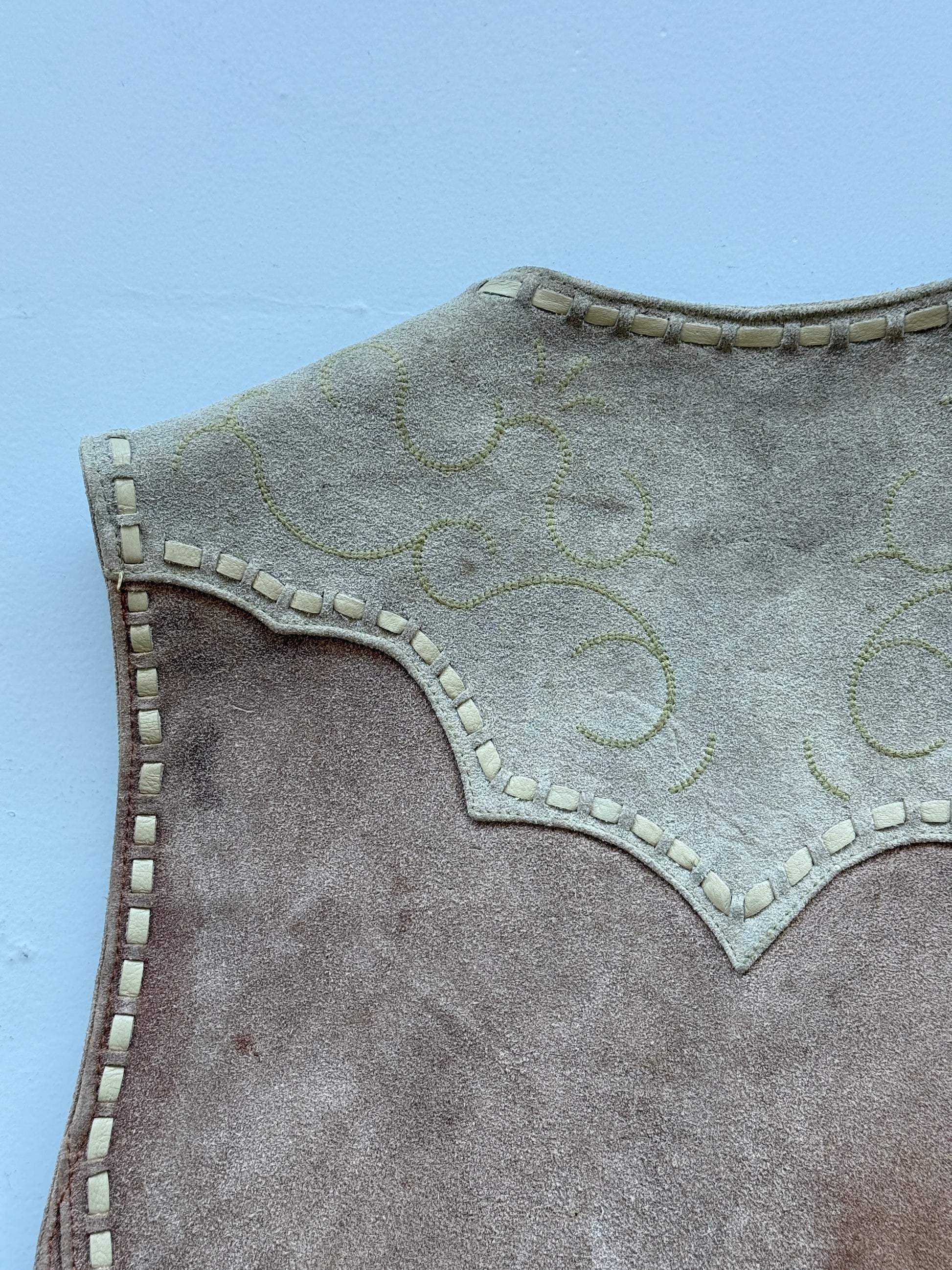 Cream Avirex 90's Vintage Leather Wester Waistcoat - Small