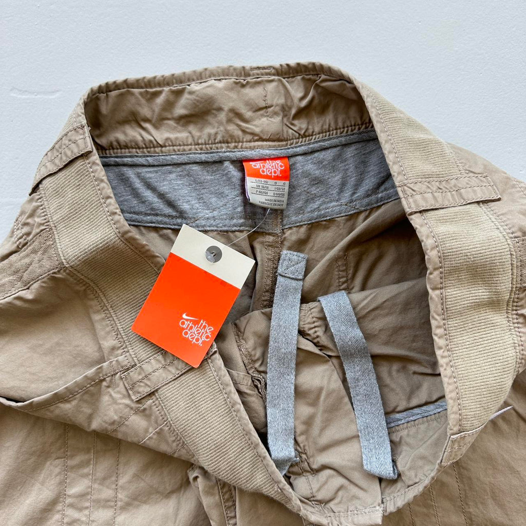 Cream Women’s Wide Leg Low-Rise Nike Dead-stock Y2K Cargo Pants - 34" x 31"