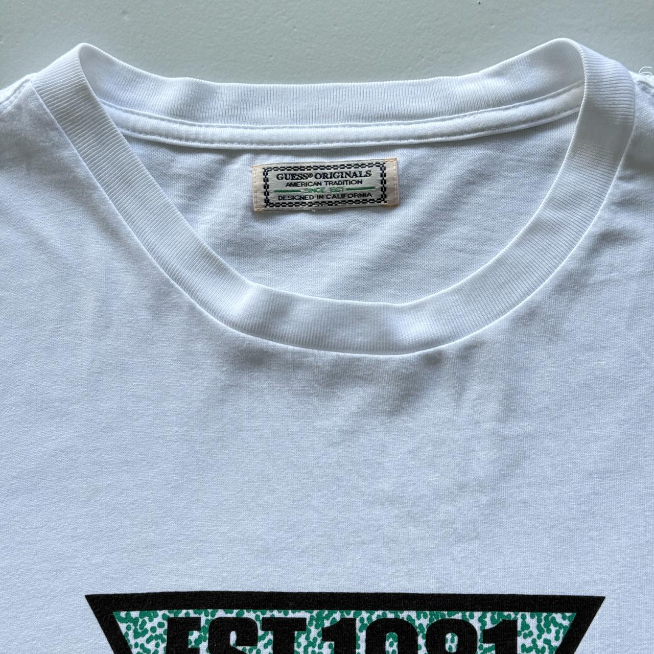 White Guess Vintage 90s T-shirt - XL