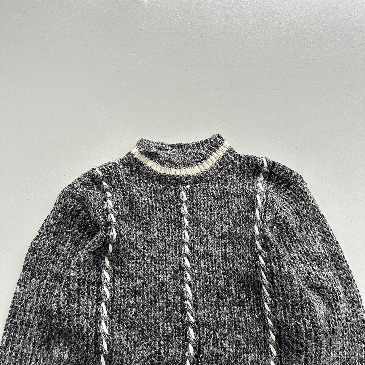 Grey Patterned Hand Knit Vintage Woollen Jumper - Medium