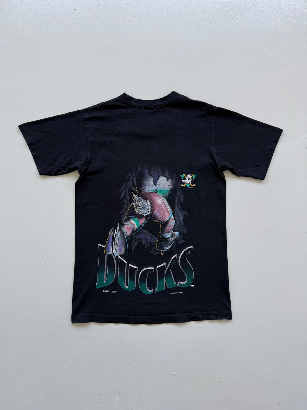 Black Mighty Ducks NHL 90s Vintage Nutmeg Mills Single Stitch T-Shirt - Medium