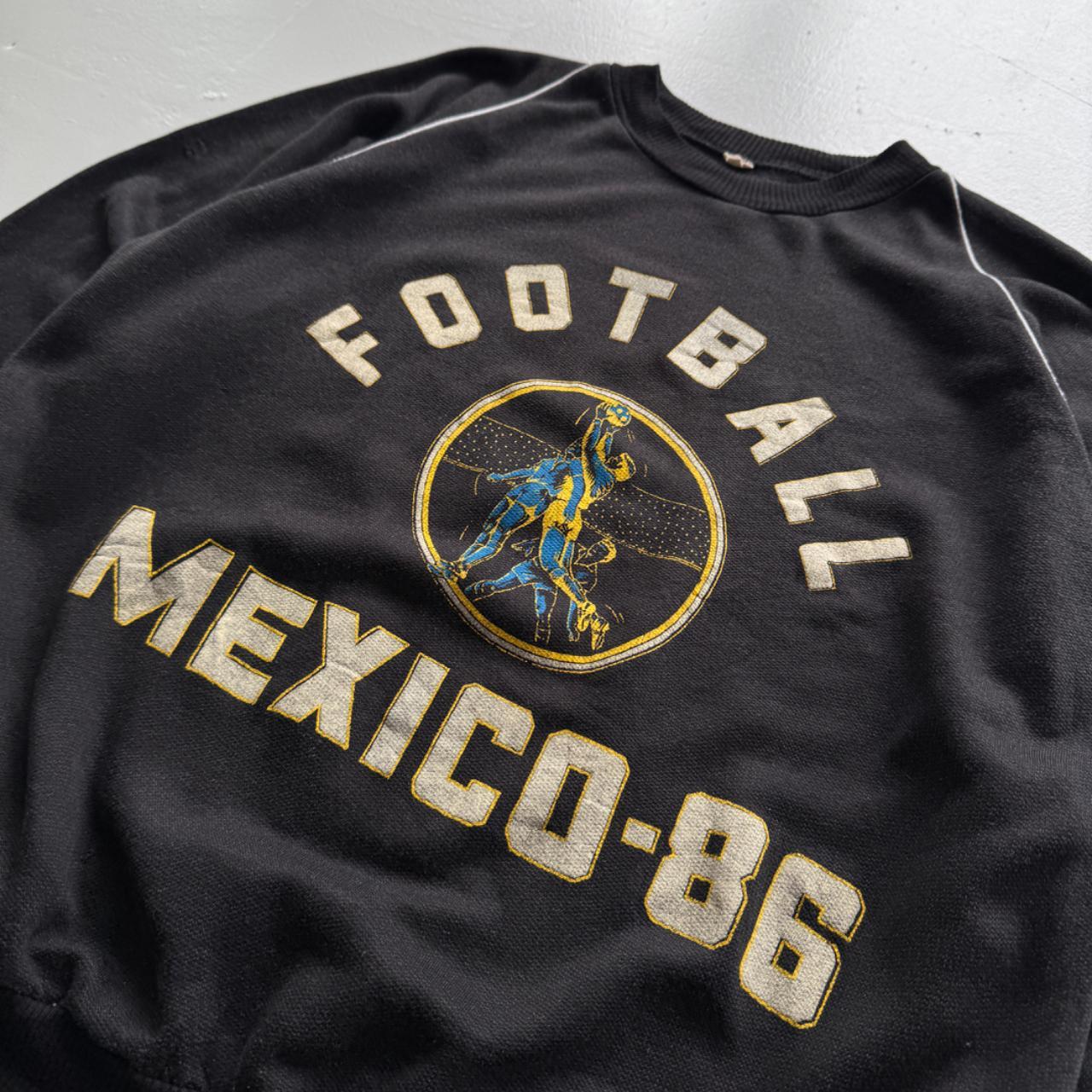 Black Mexico 1986 Football World Cup Vintage Graphic Sweatshirt - Large