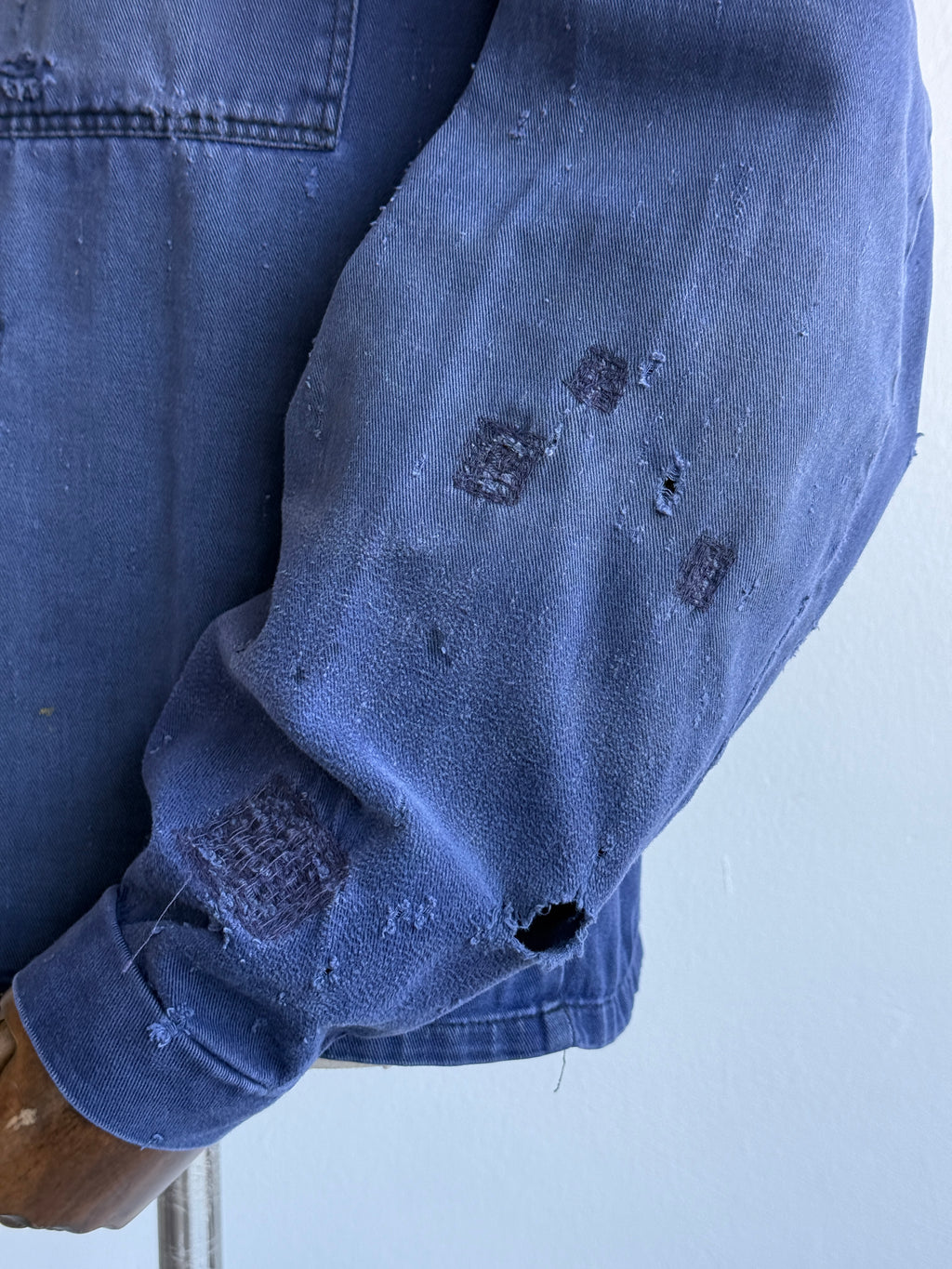 Thrashed Blue French 1970s Vintage Workwear Chore Jacket CH456 - Small