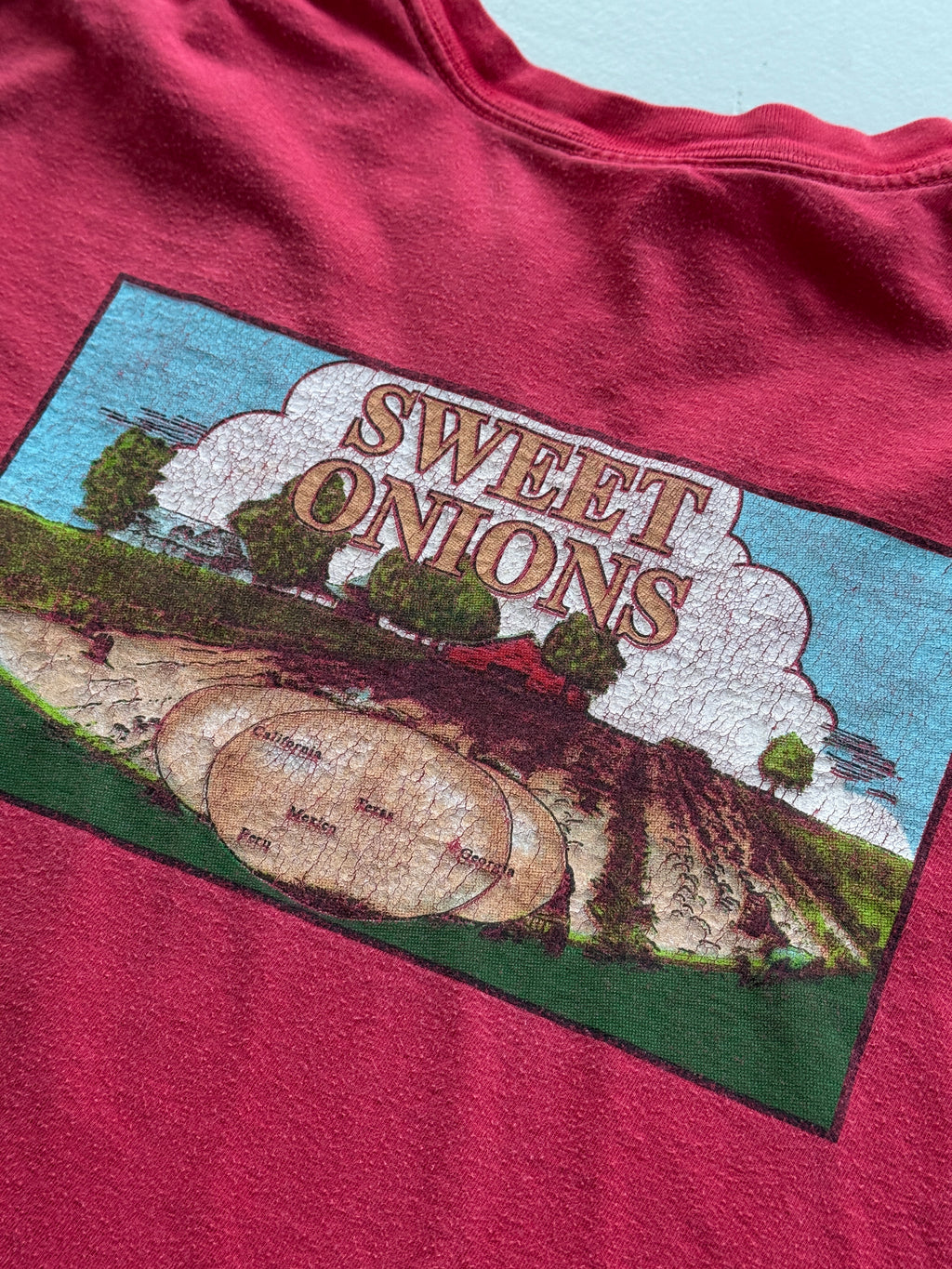 Faded Red California 90's Vintage Farming Graphic T-Shirt - XL