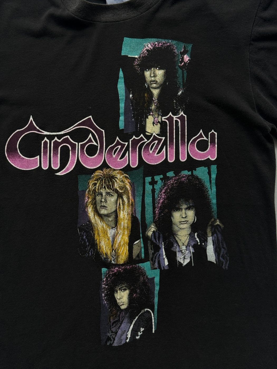 Cinderella Shakes The U.S.A. Single Stitch 80's Vintage Band T-Shirt -Small
