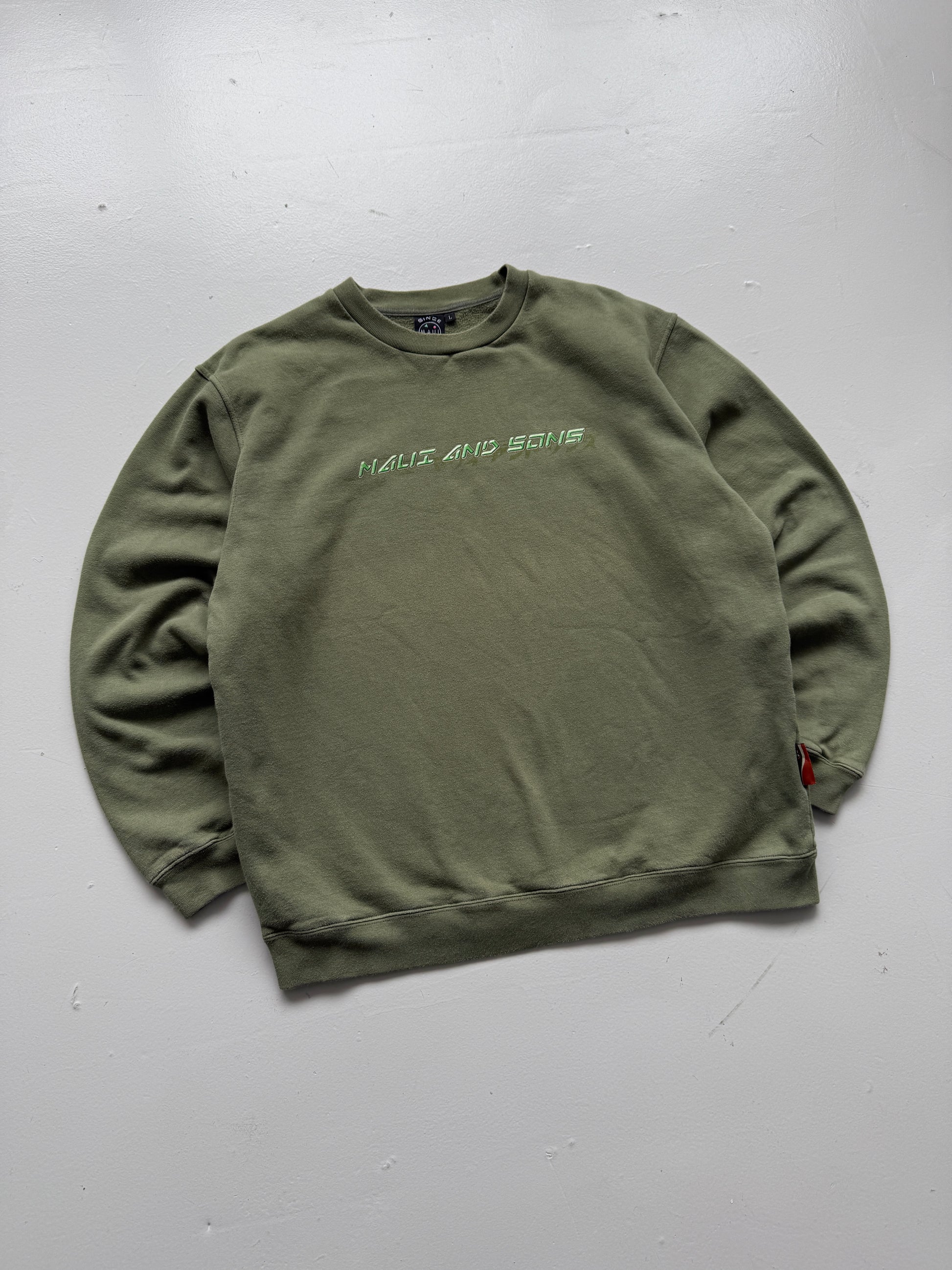 Maui and Sons Shark Racer Graphic 90's Vintage Sweatshirt - Large
