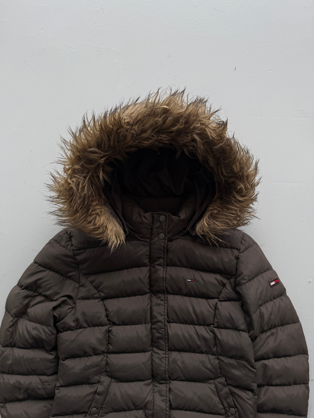 Brown Tommy Hilfiger 00's Vintage Y2K Insulated Puffer Jacket - Small