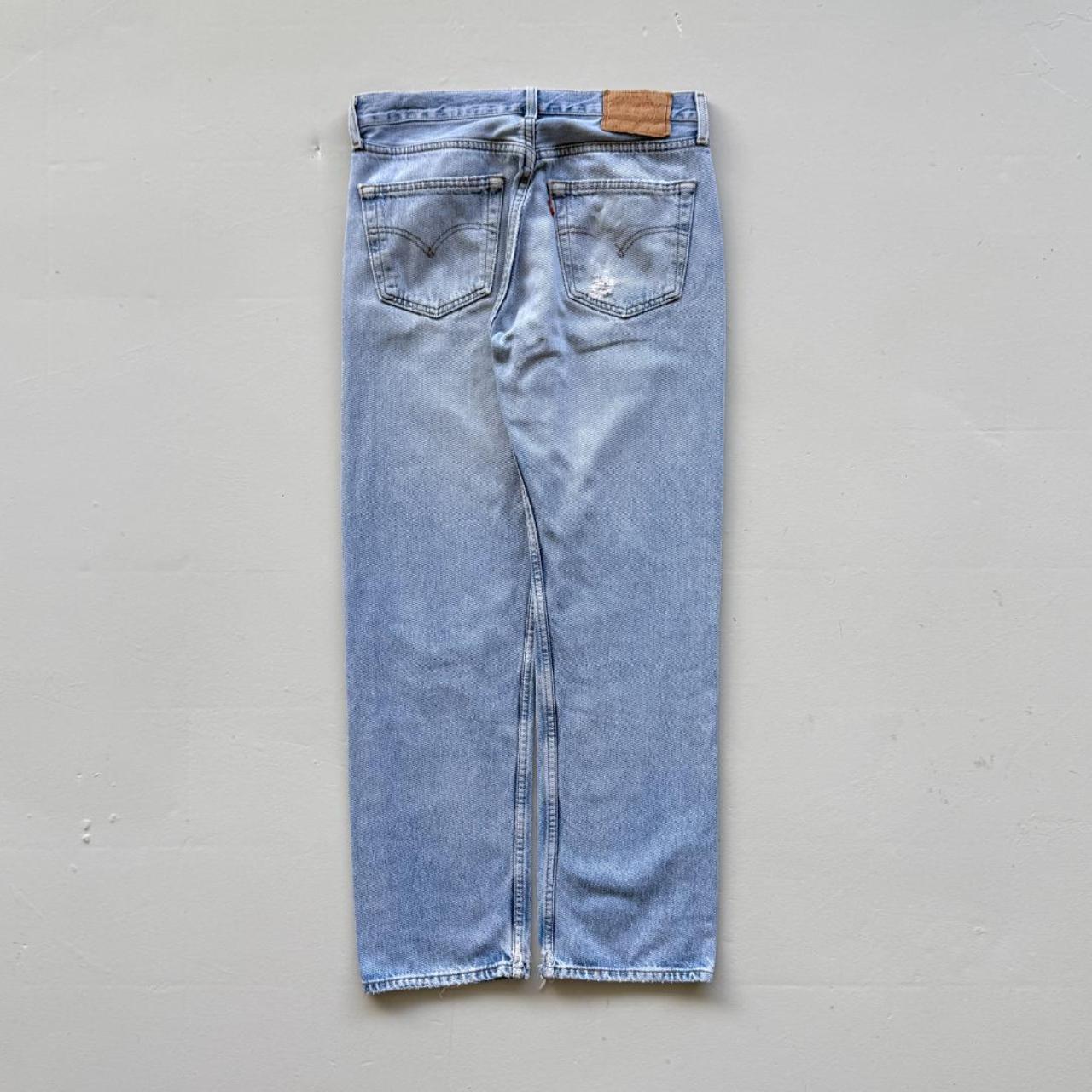 Light Blue Levi's 501 Denim Straight Leg 90's Vintage Jeans - 31” x 28”