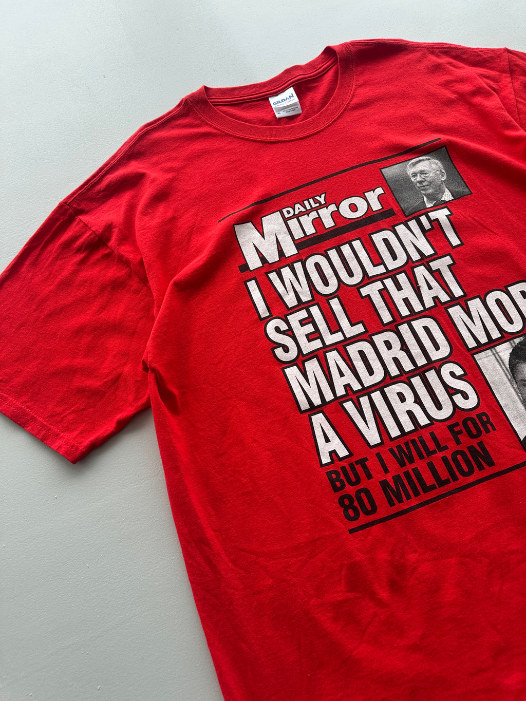 Daily Mirror Madrid Mob Novelty Vintage T-Shirt - XL