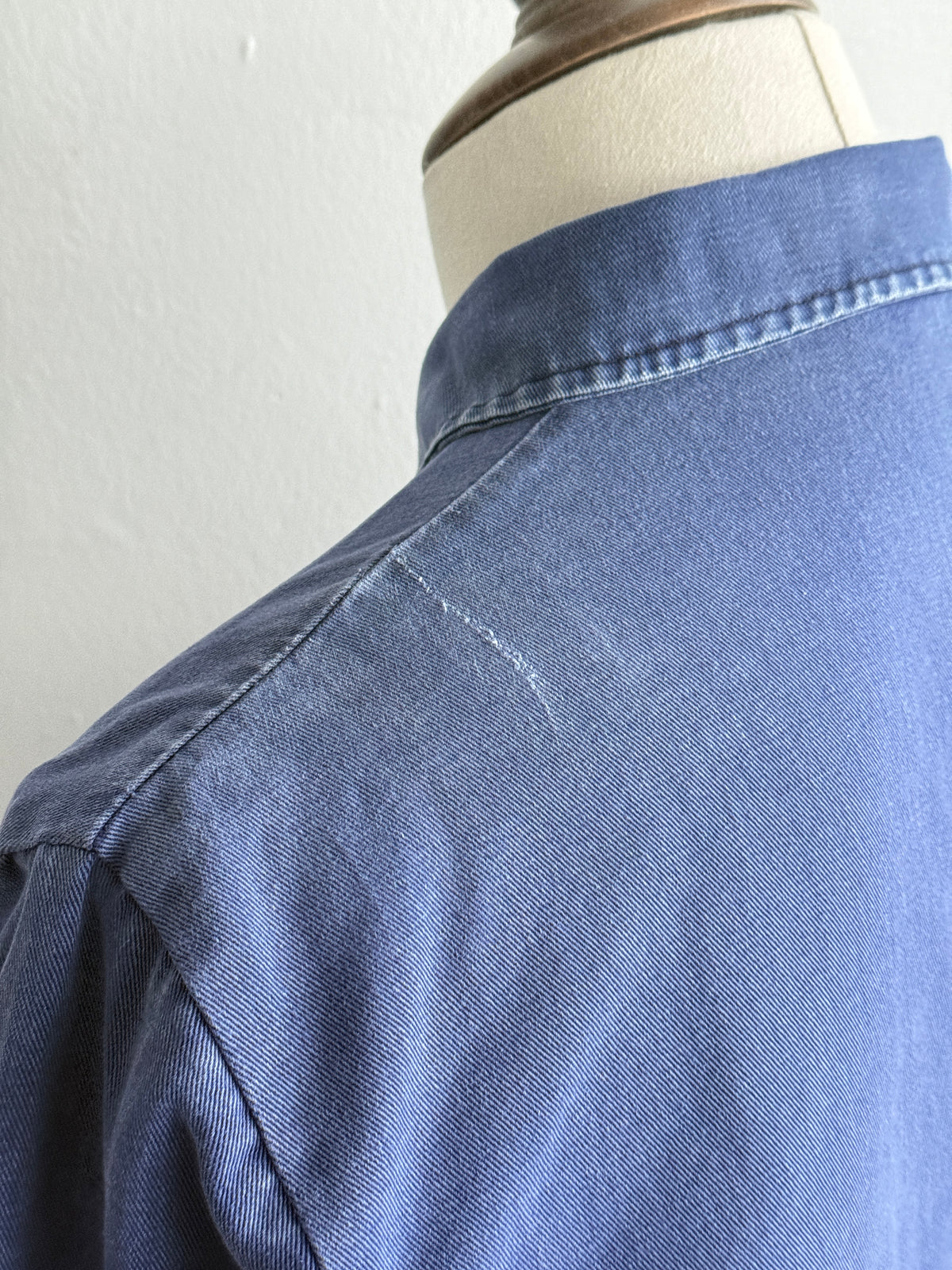 Thrashed Blue French 80's Vintage Workwear Chore Jacket CH562 - Medium
