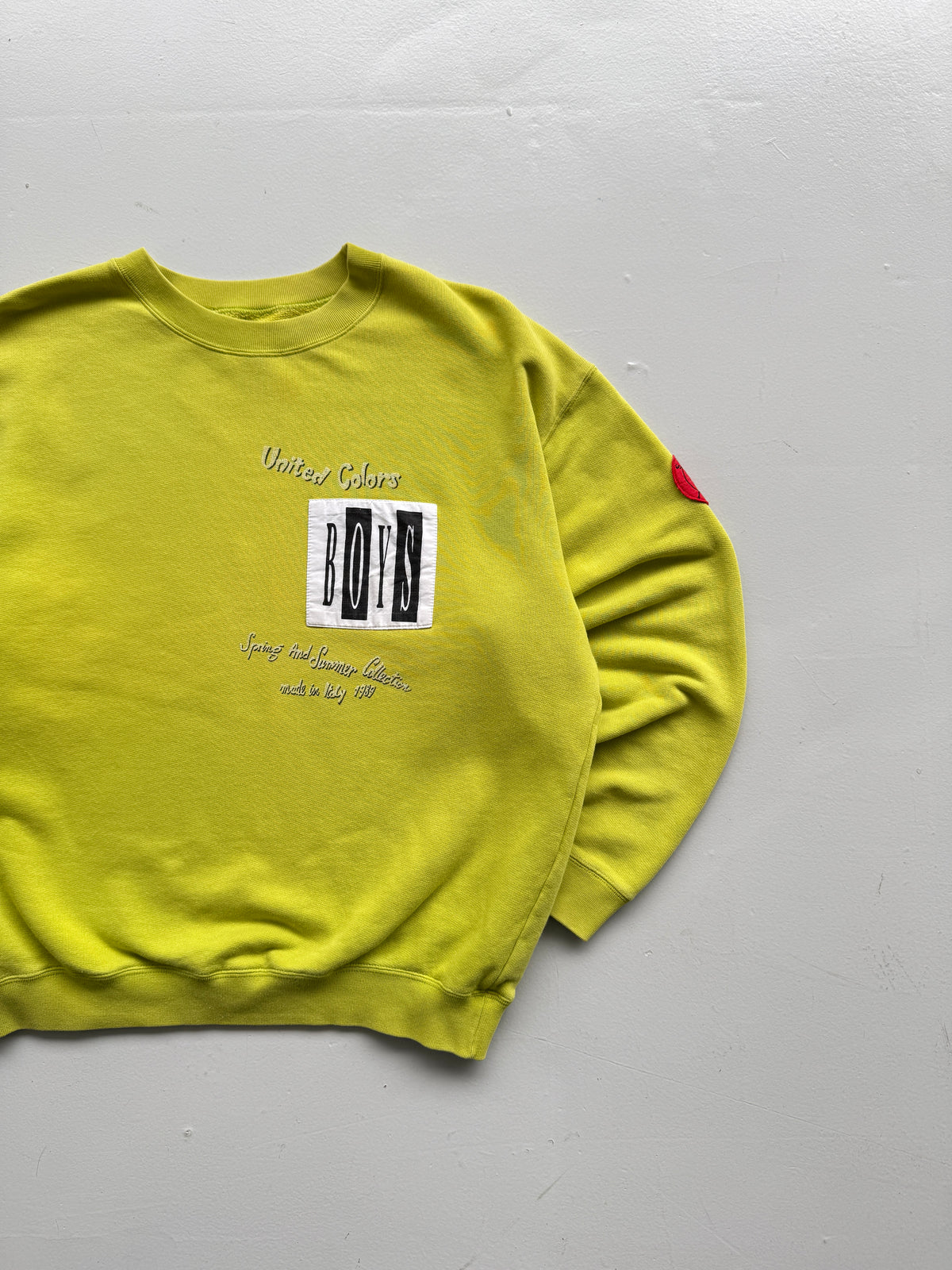 United Colors of Benetton Boys 80's Vintage Sweatshirt - Small