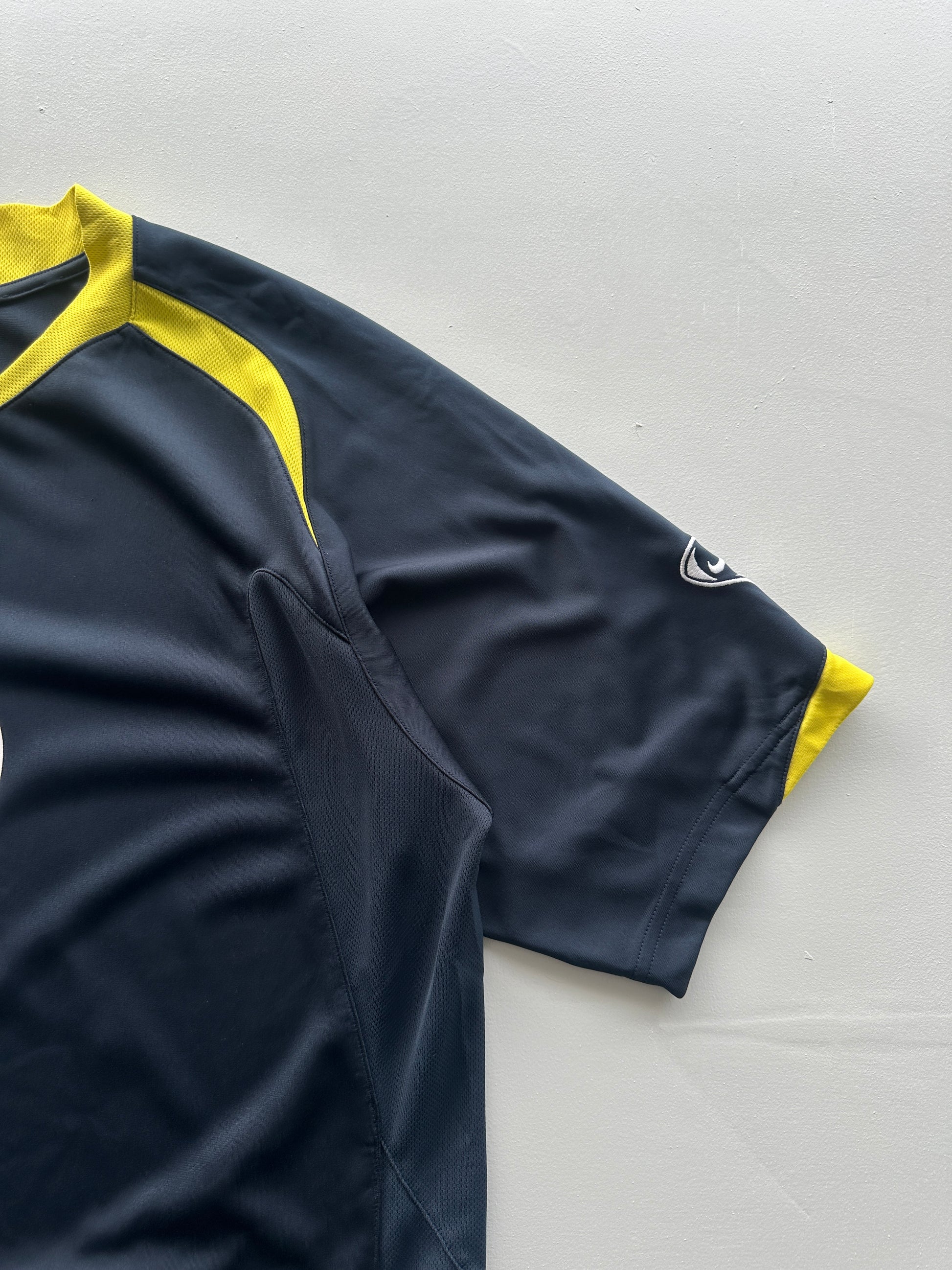 Nike Total 90 Blank Y2K Vintage Football Shirt - XL