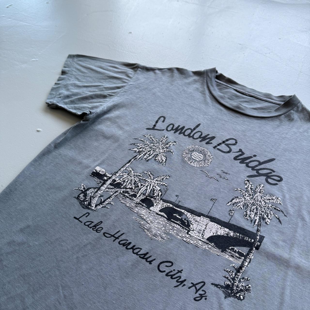 Blue Grey Overdyed London Bridge 90's Tourist Vintage T-shirt - Large