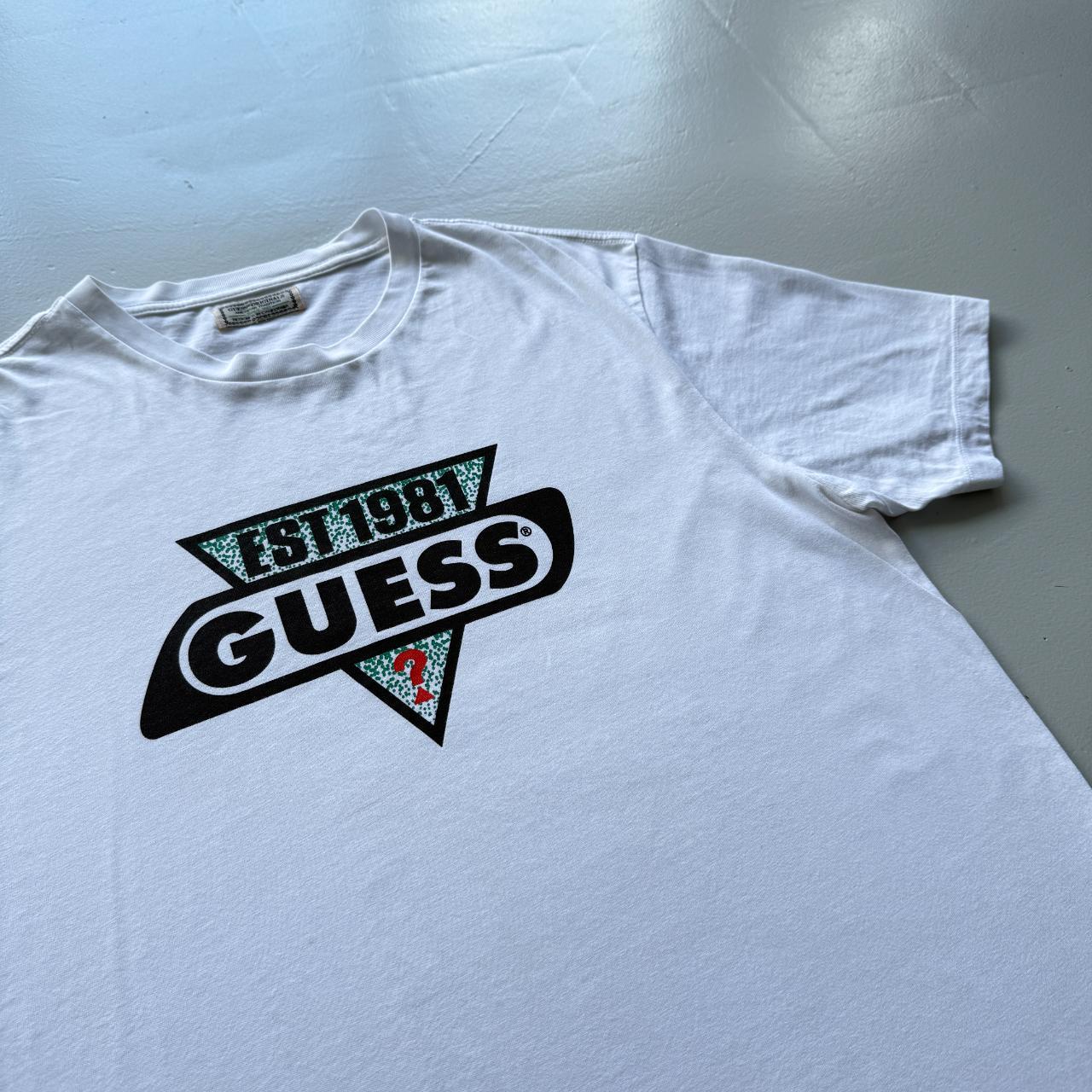 White Guess Vintage 90s T-shirt - XL