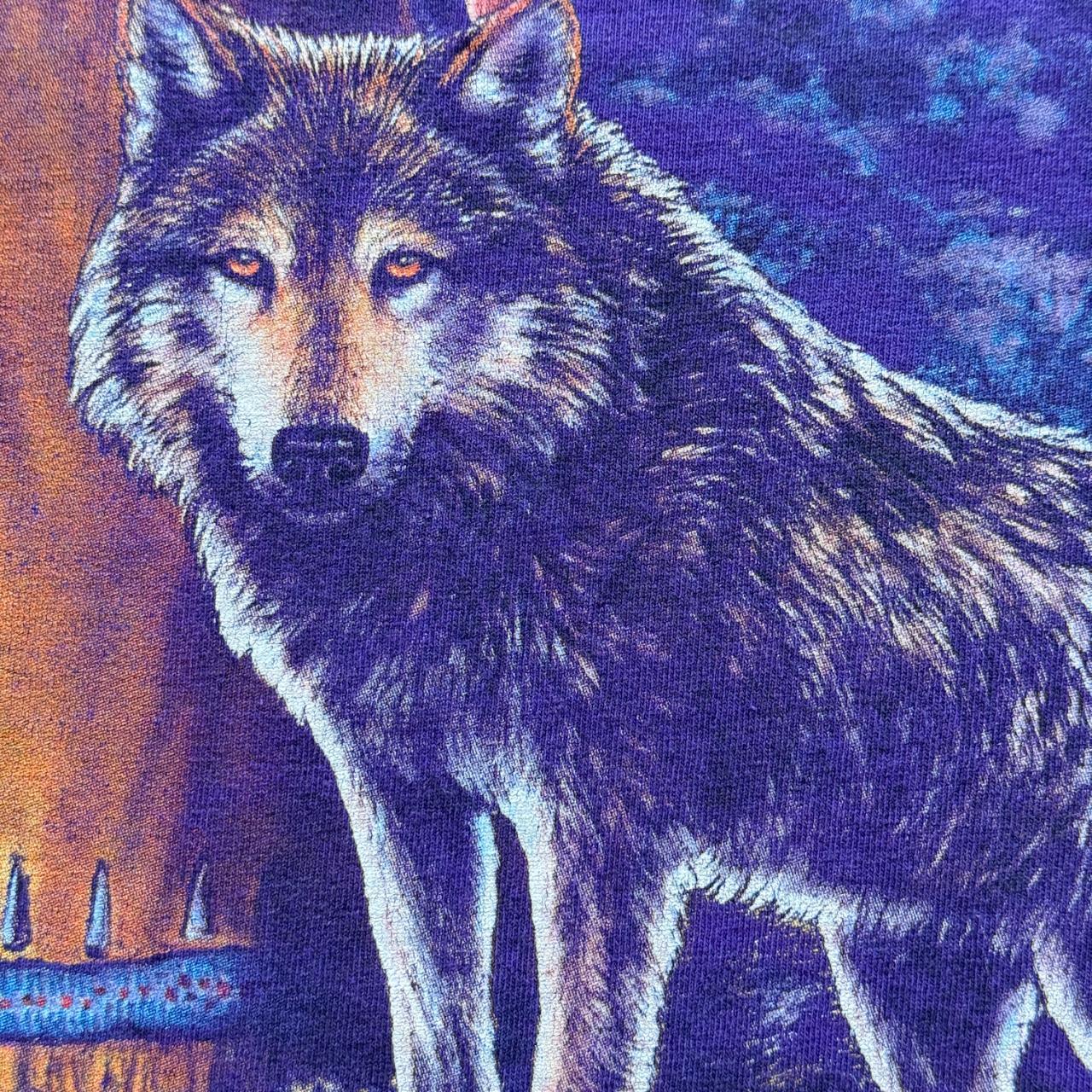 Purple Bohemian Wolf Native Vintage 00s T-shirt - Medium
