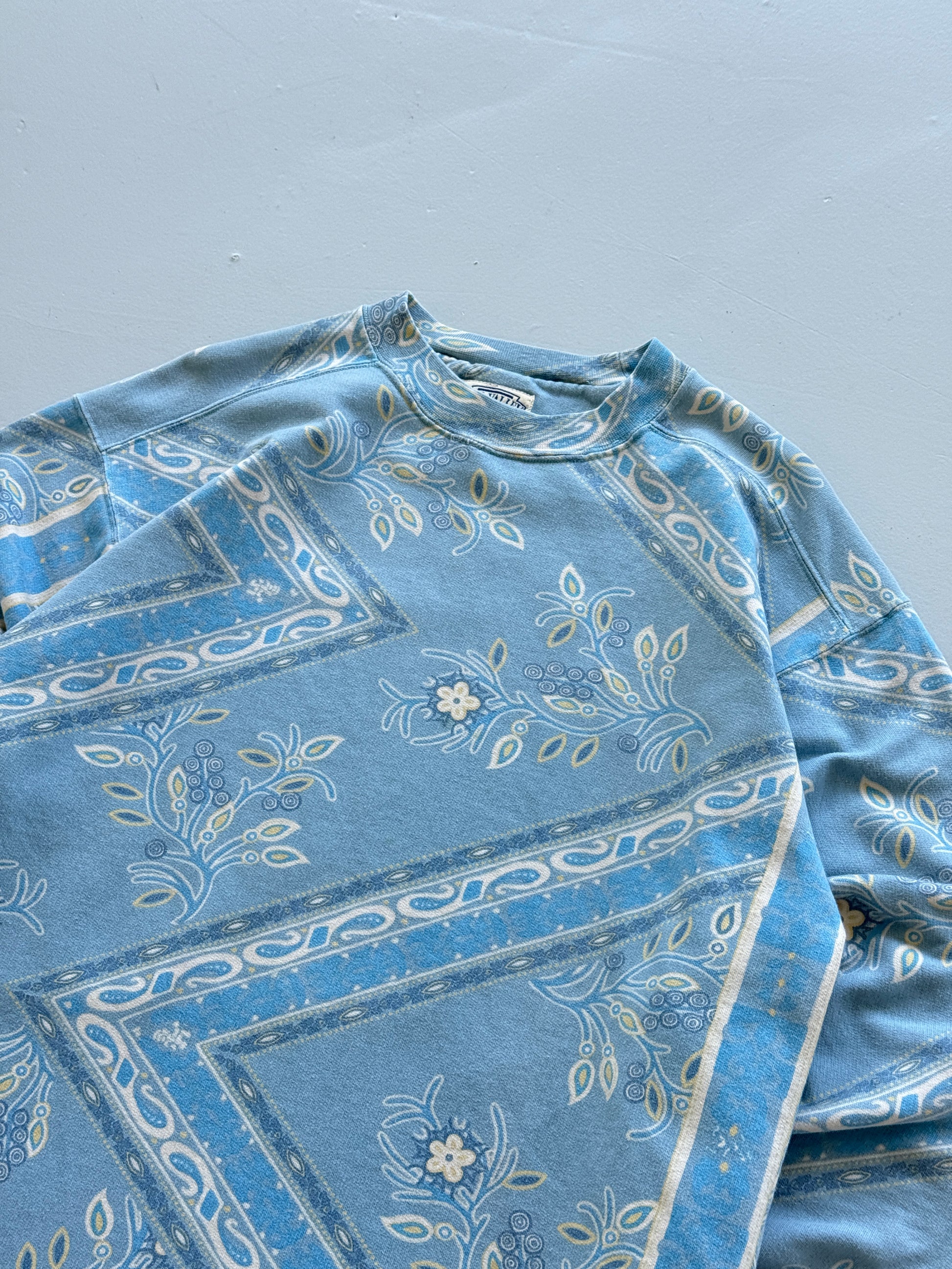 Sun Valley Paisley Print 90's Vintage Surf Sweatshirt - Large Oversized