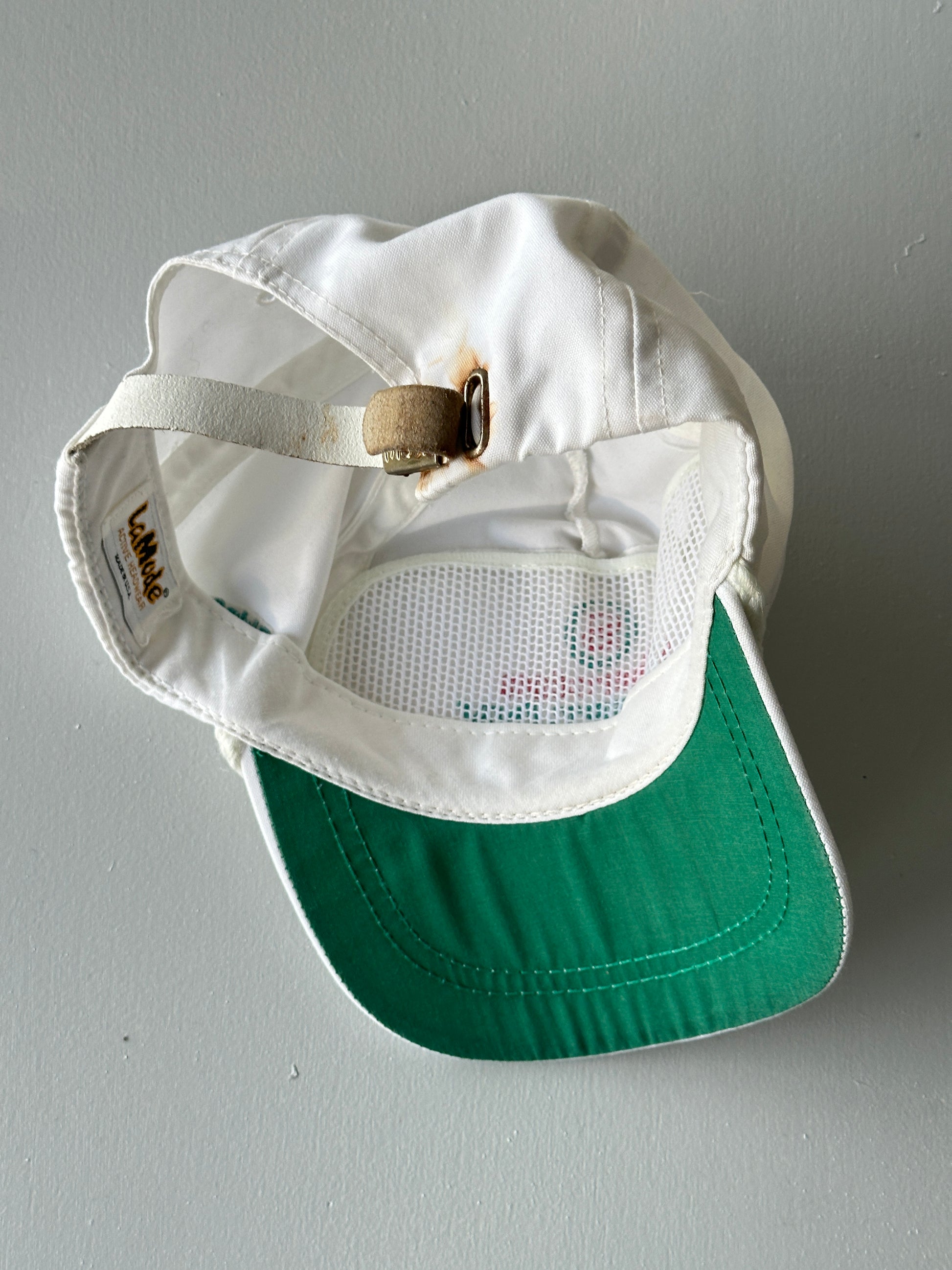 White Sheraton Desert Inn Skins Invitational 90's Vintage SnapBack Trucker Cap