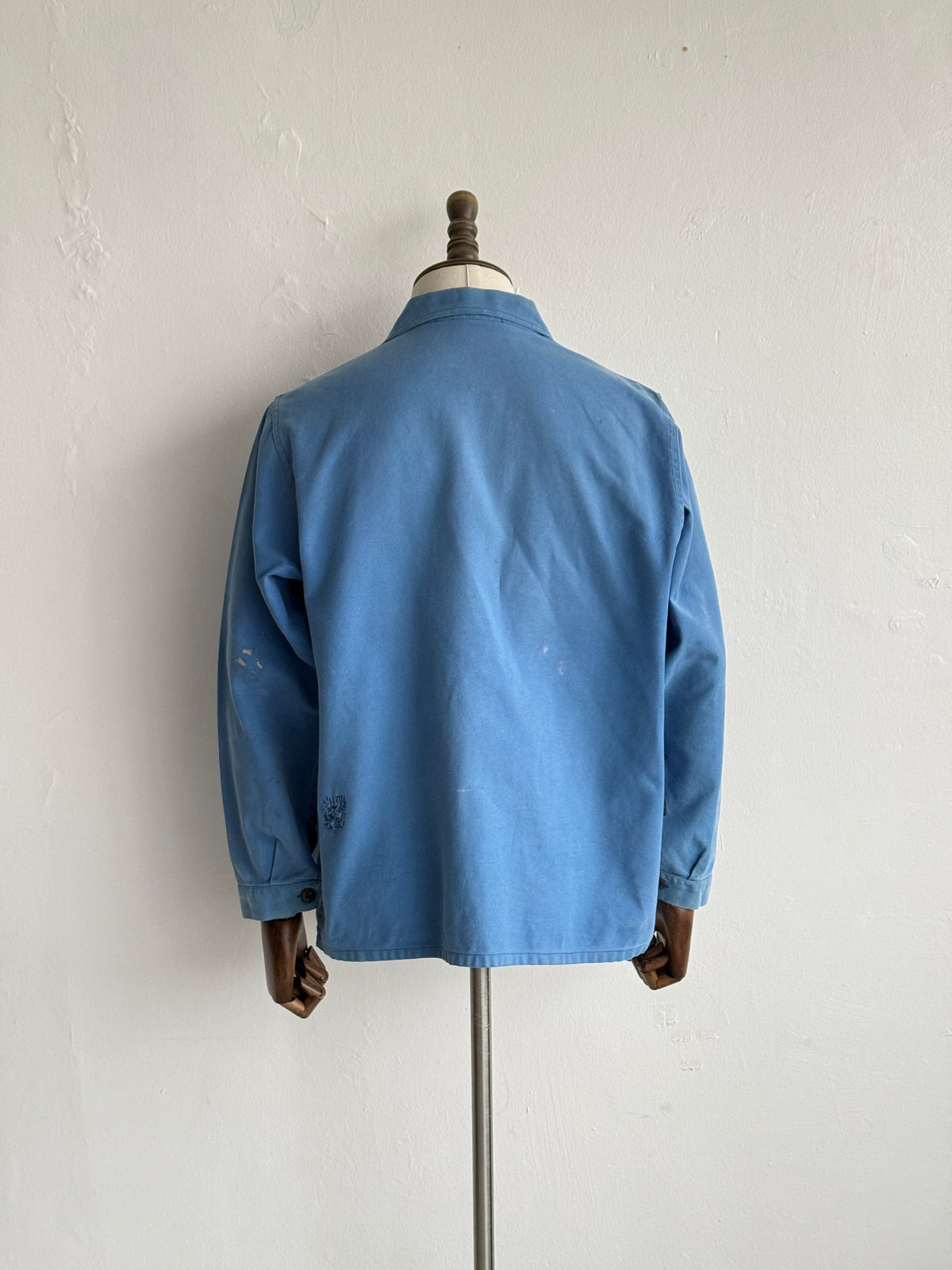 Thrashed Blue French 1970's Vintage Workwear Chore Jacket CH550 - Medium
