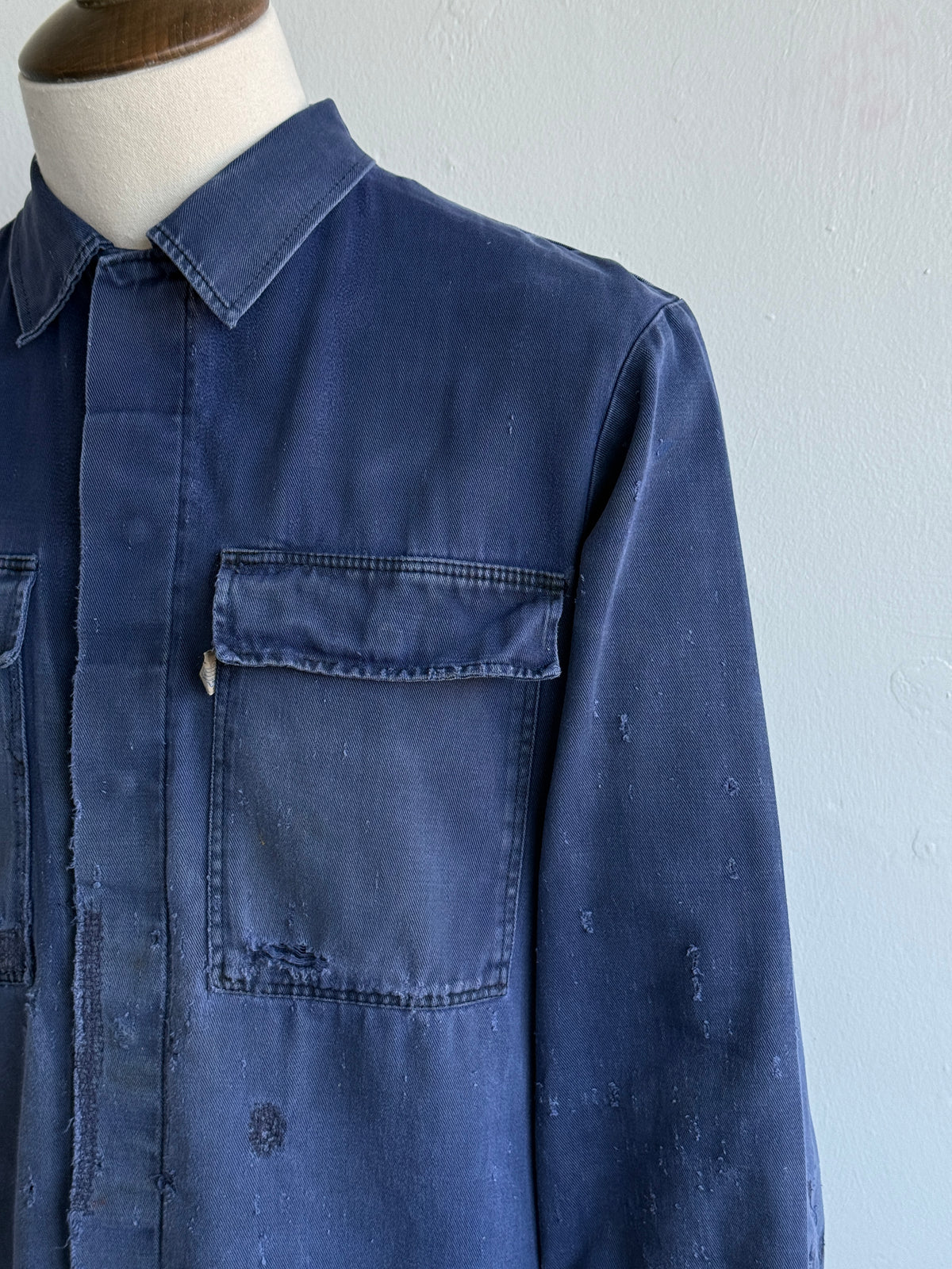 Thrashed Blue French 1970s Vintage Workwear Chore Jacket CH456 - Small